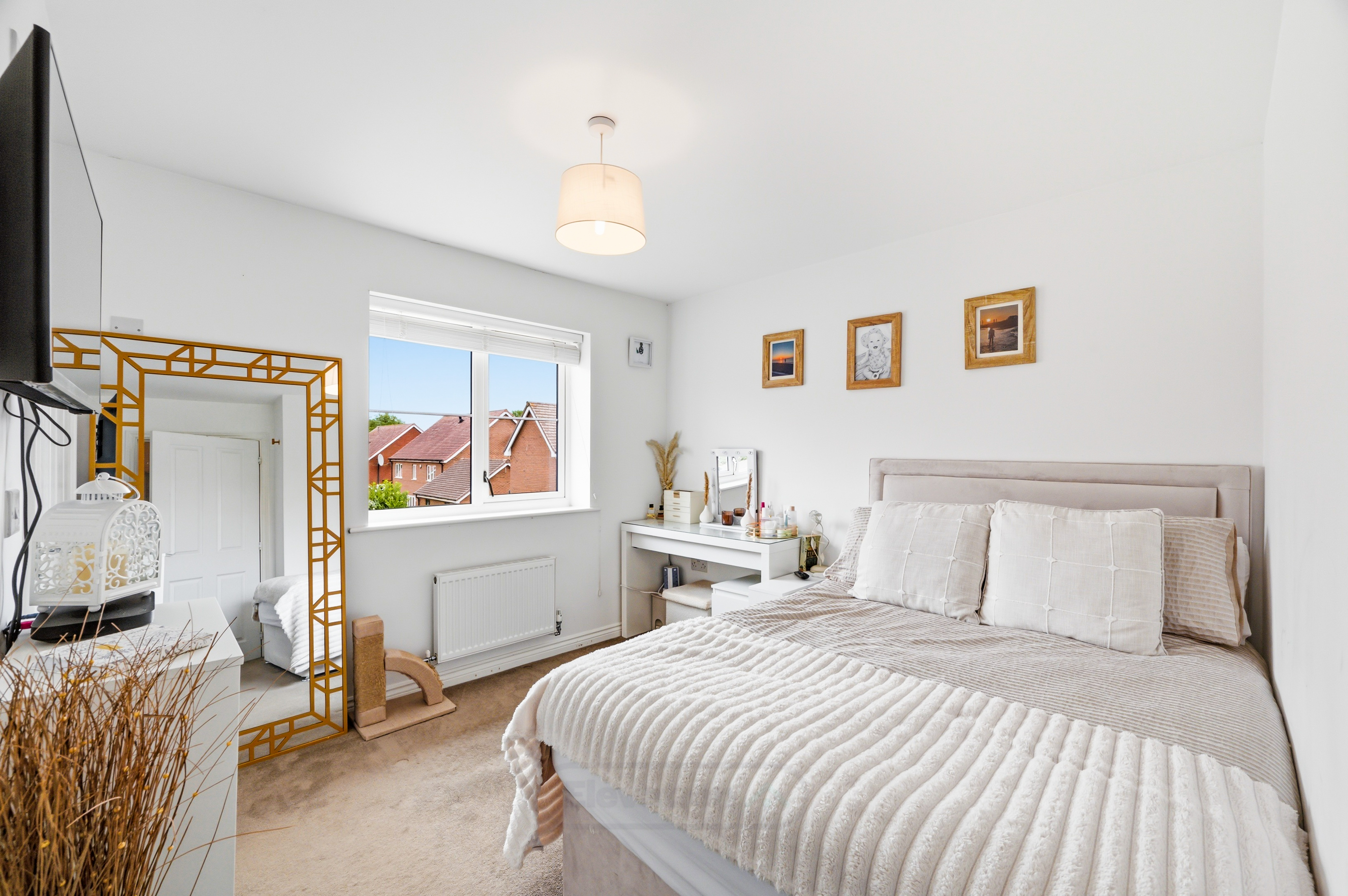 Greylag Gardens, Shenley Brook End, MK5