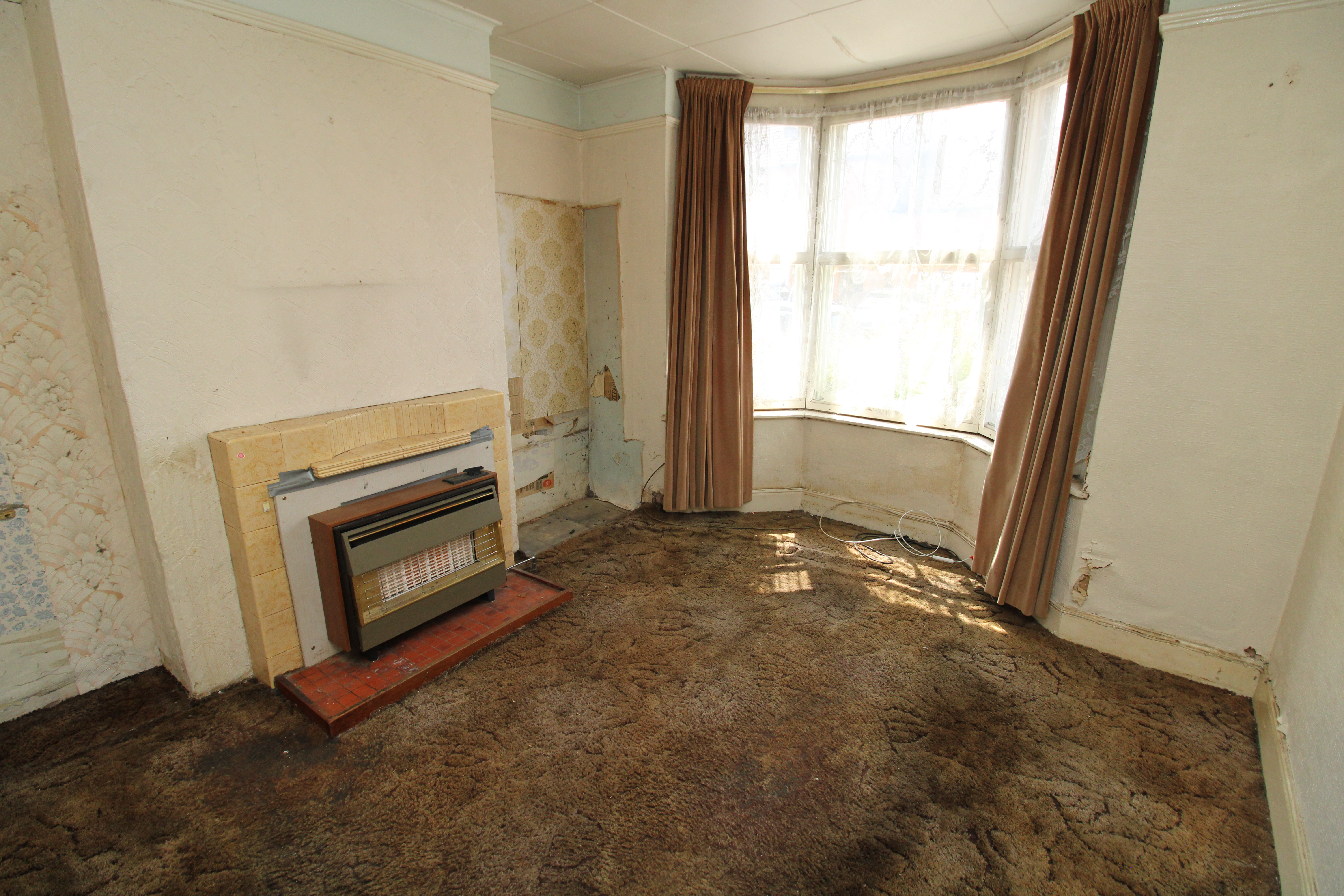 High Street, Clapham, MK41, photo 2