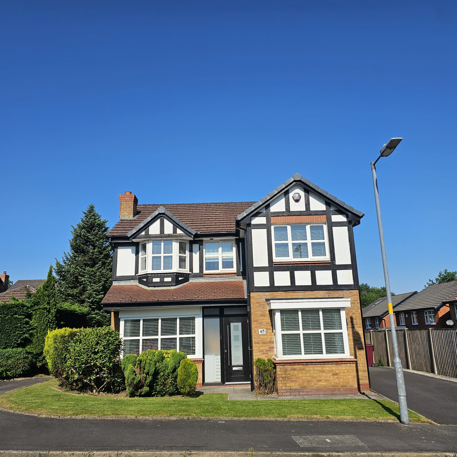 Stonehaven, Bolton