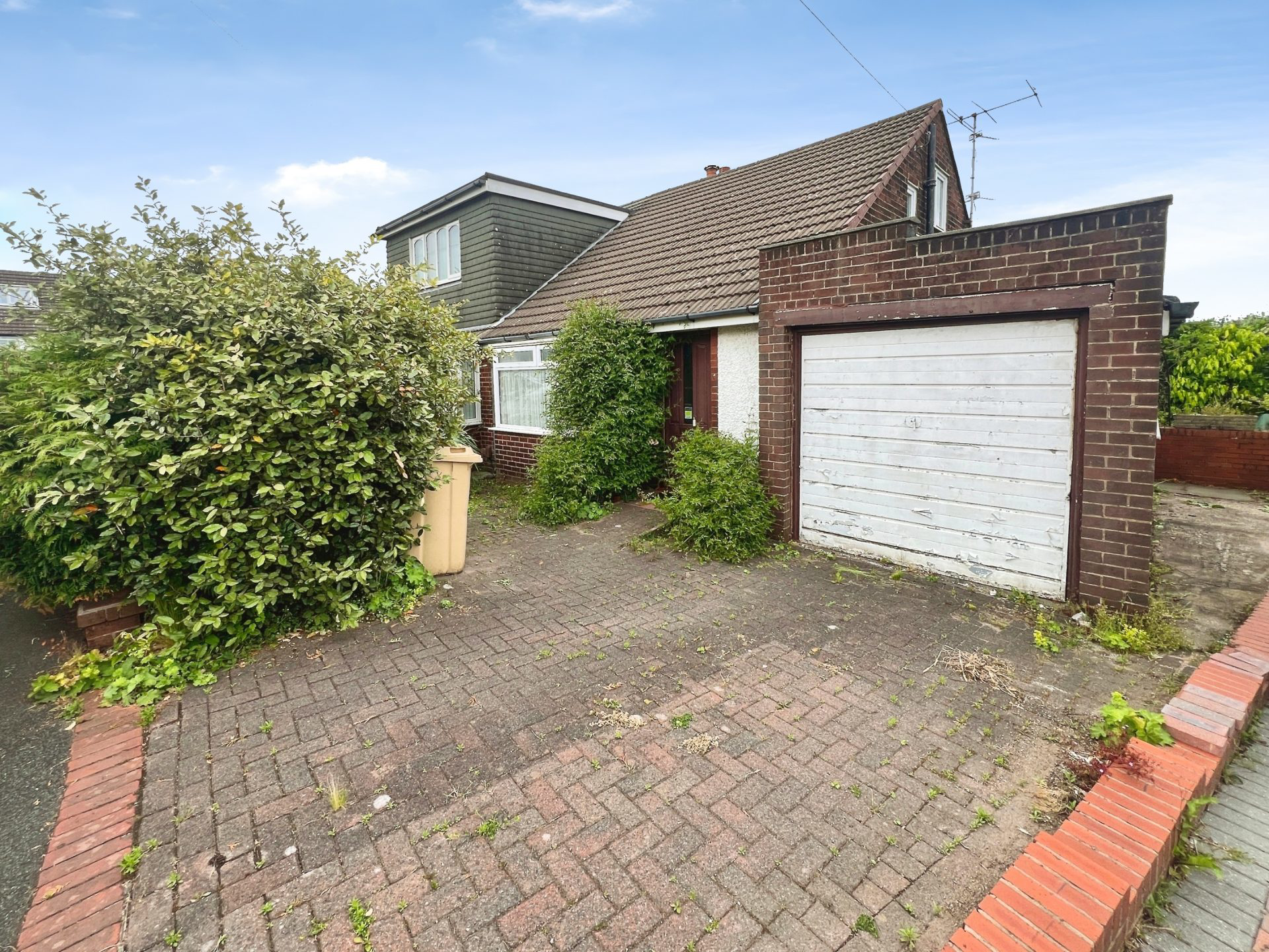 Castlecroft Avenue, Bolton