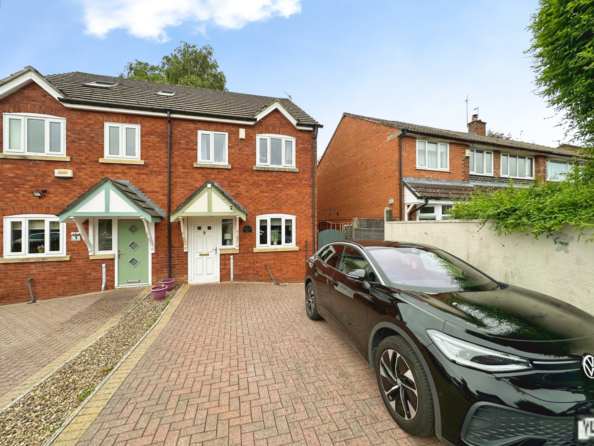 Stoneleigh Villas, Stoneleigh Drive, Stoneclough