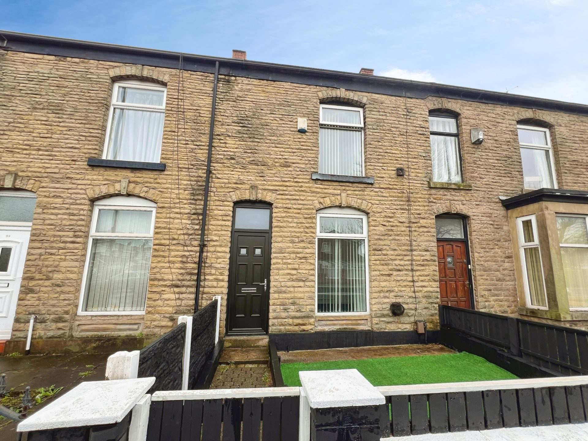 Longcauseway, Farnworth