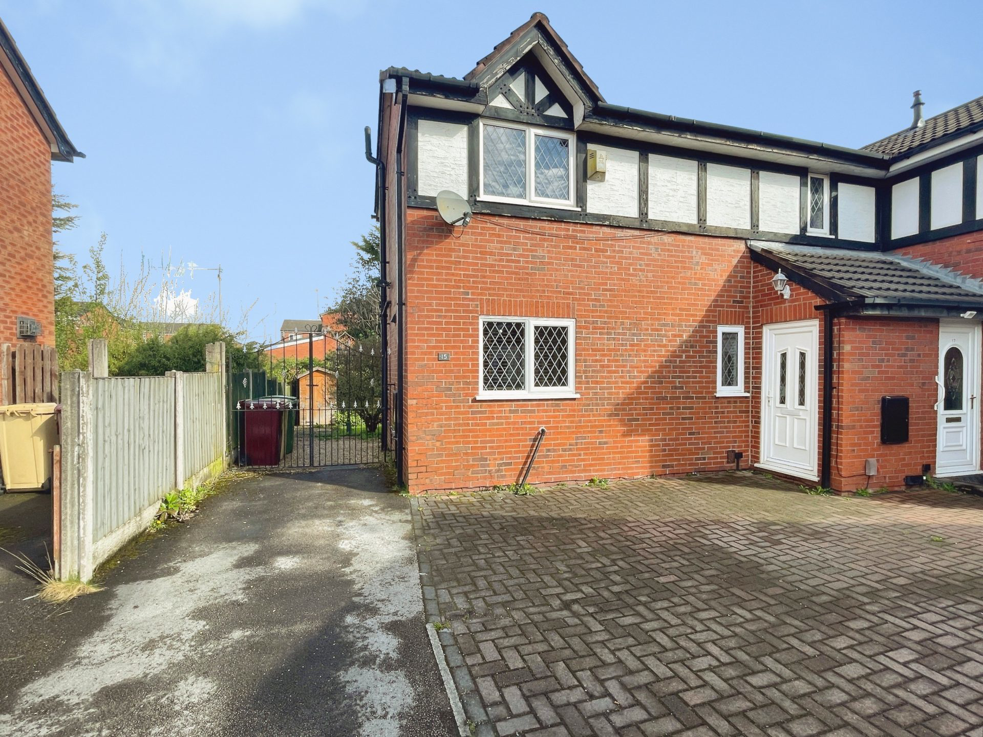 Spindle Croft, Farnworth