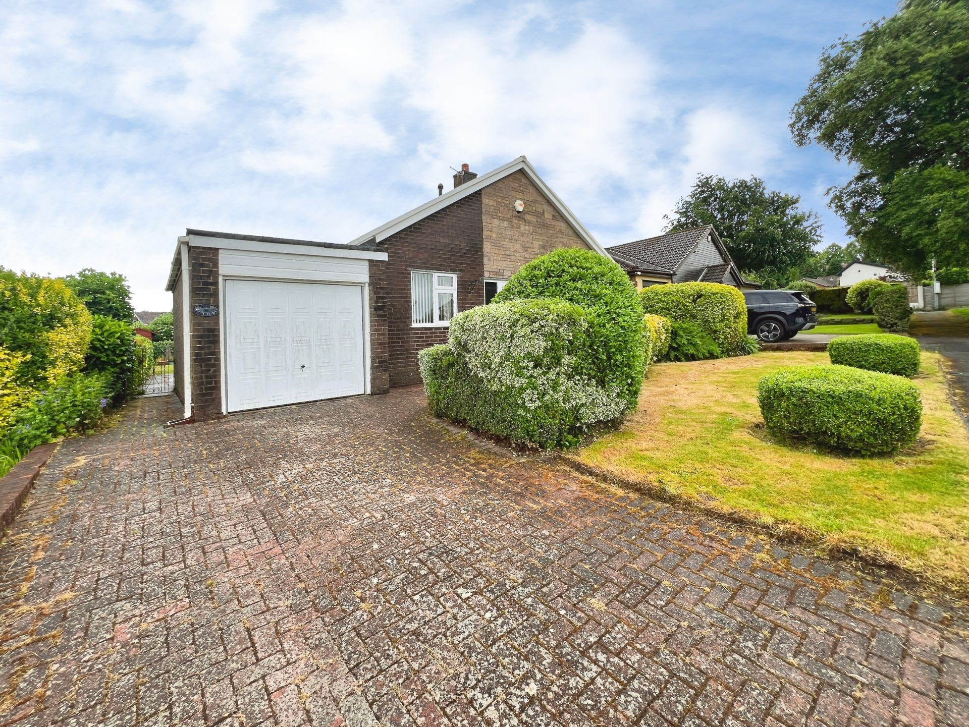 Lismore Avenue, Ladybridge