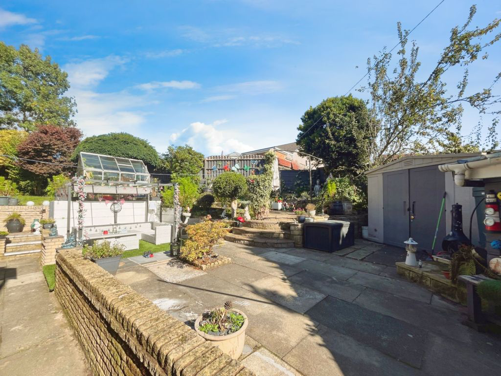 Wentworth Avenue, Farnworth, photo 20