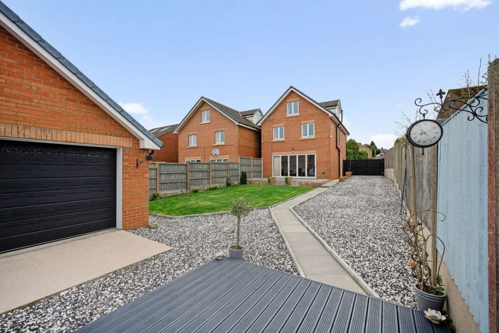 Whitehall Lane, Blackrod, photo 32