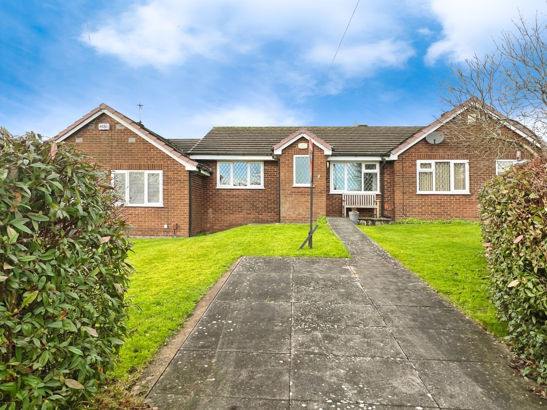 Shalfleet Close, Harwood