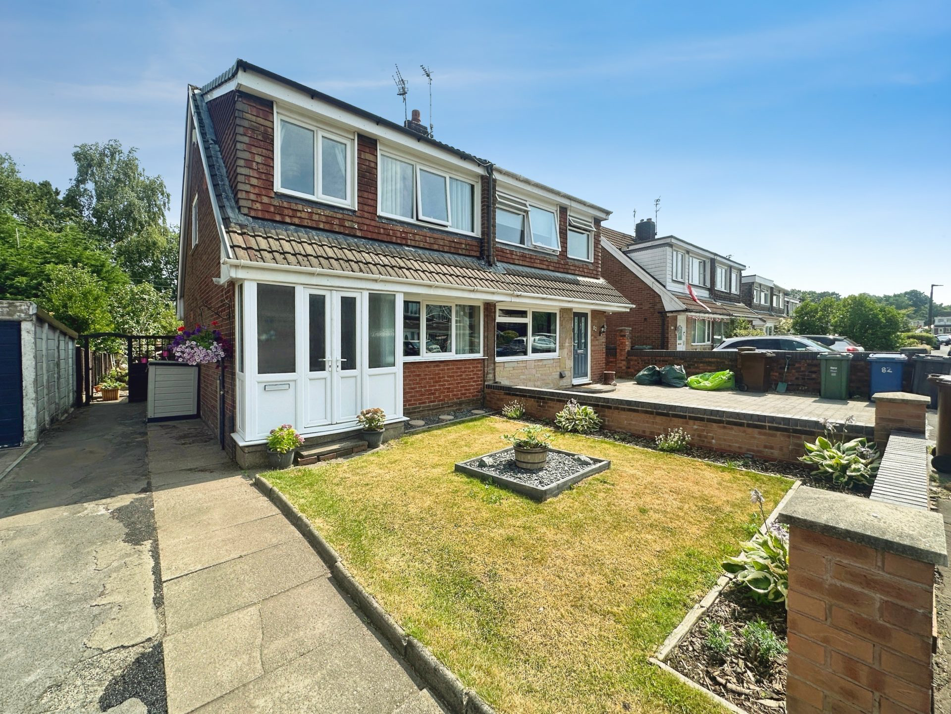 Nuttall Avenue, Manchester