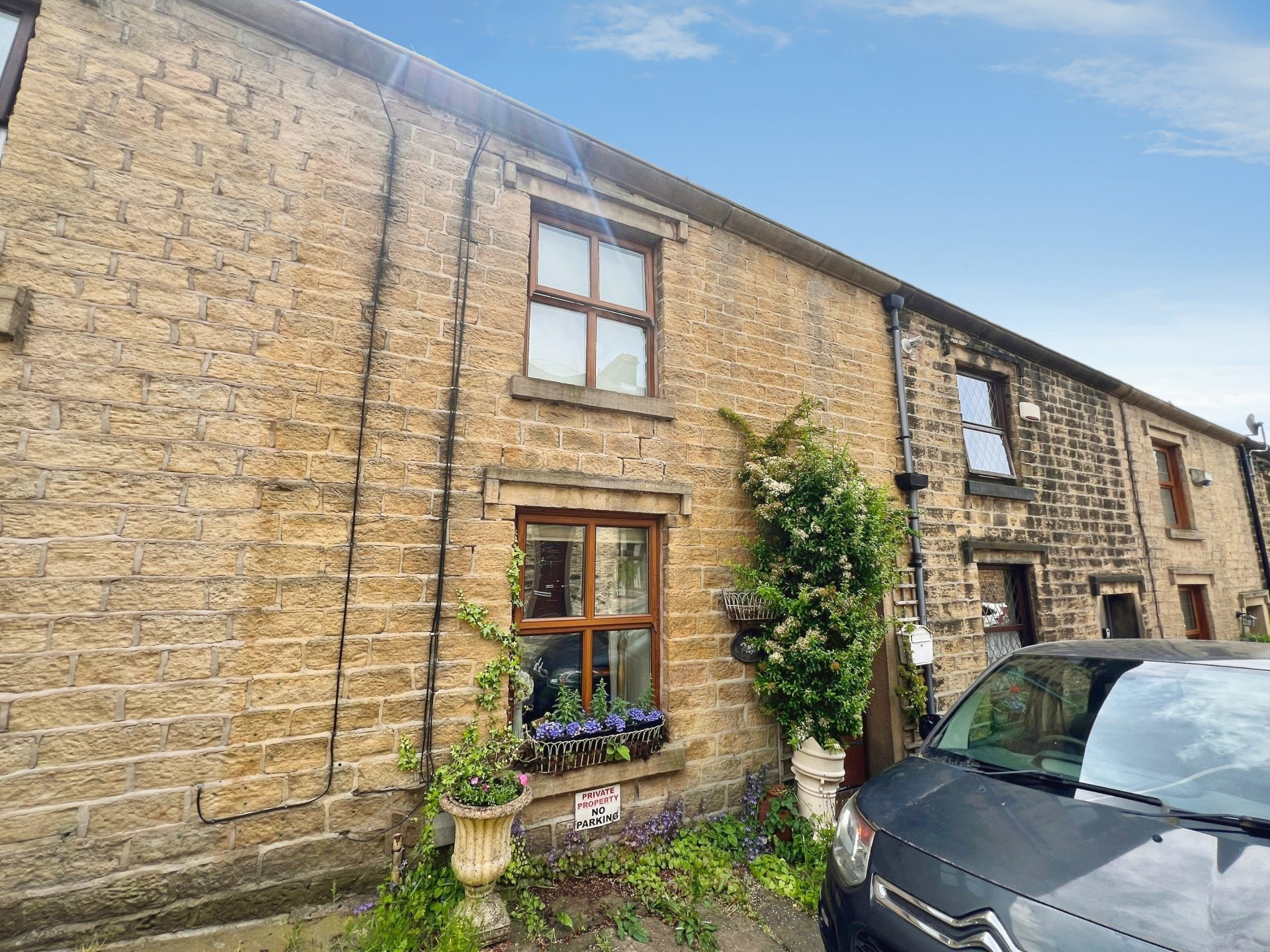 Water Street, Egerton
