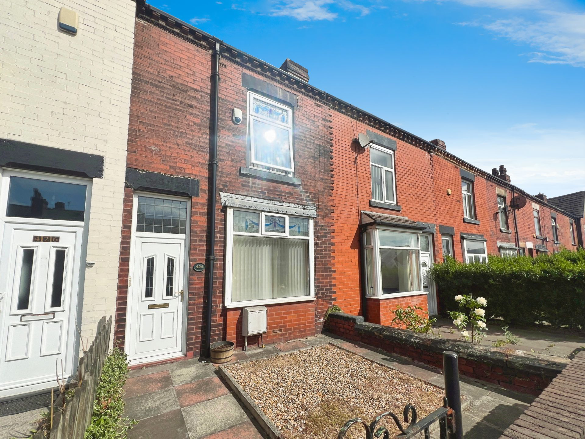 Wigan Road, Deane
