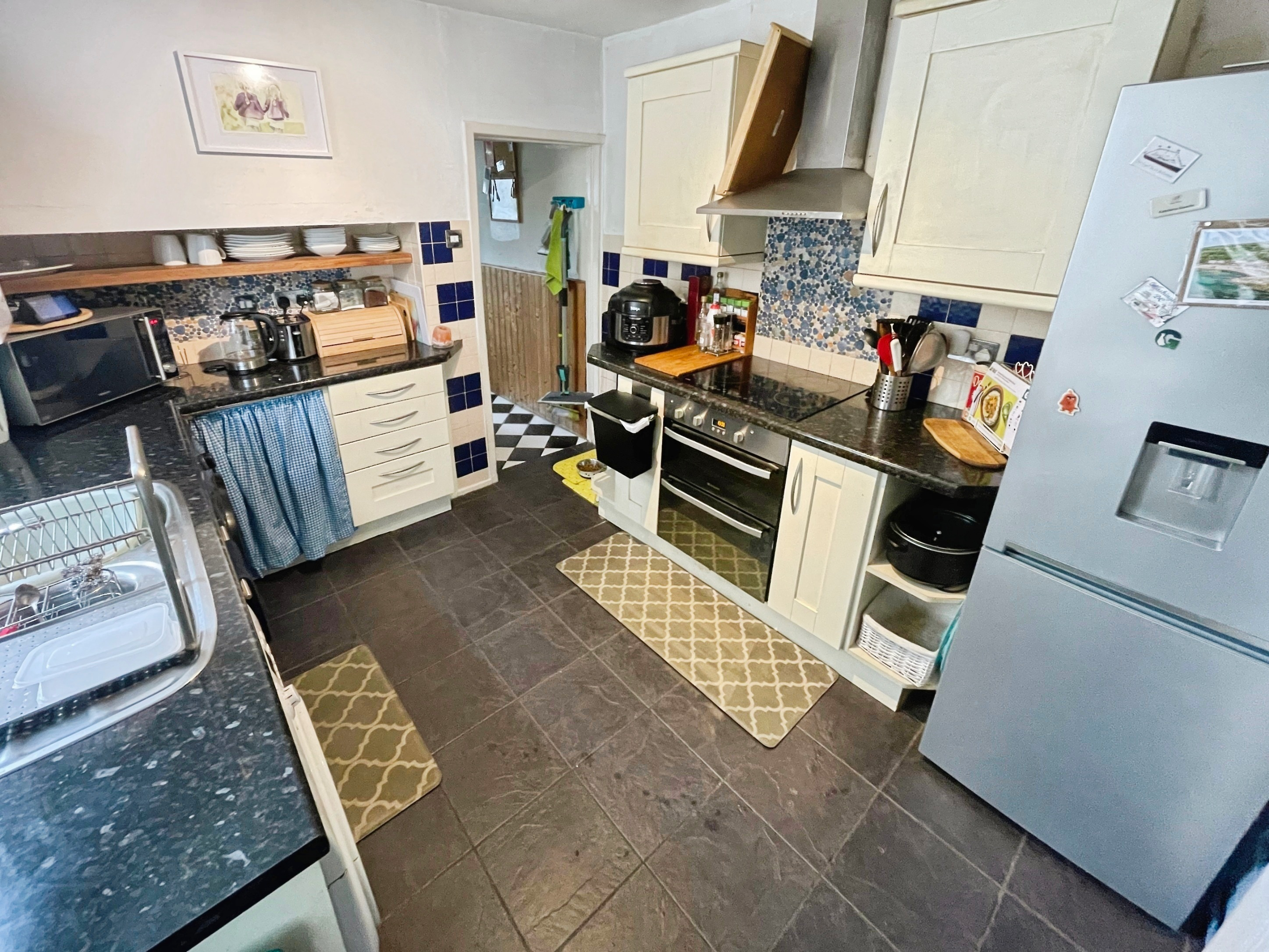 Newcastle Hill, Bridgend, CF31, photo 12