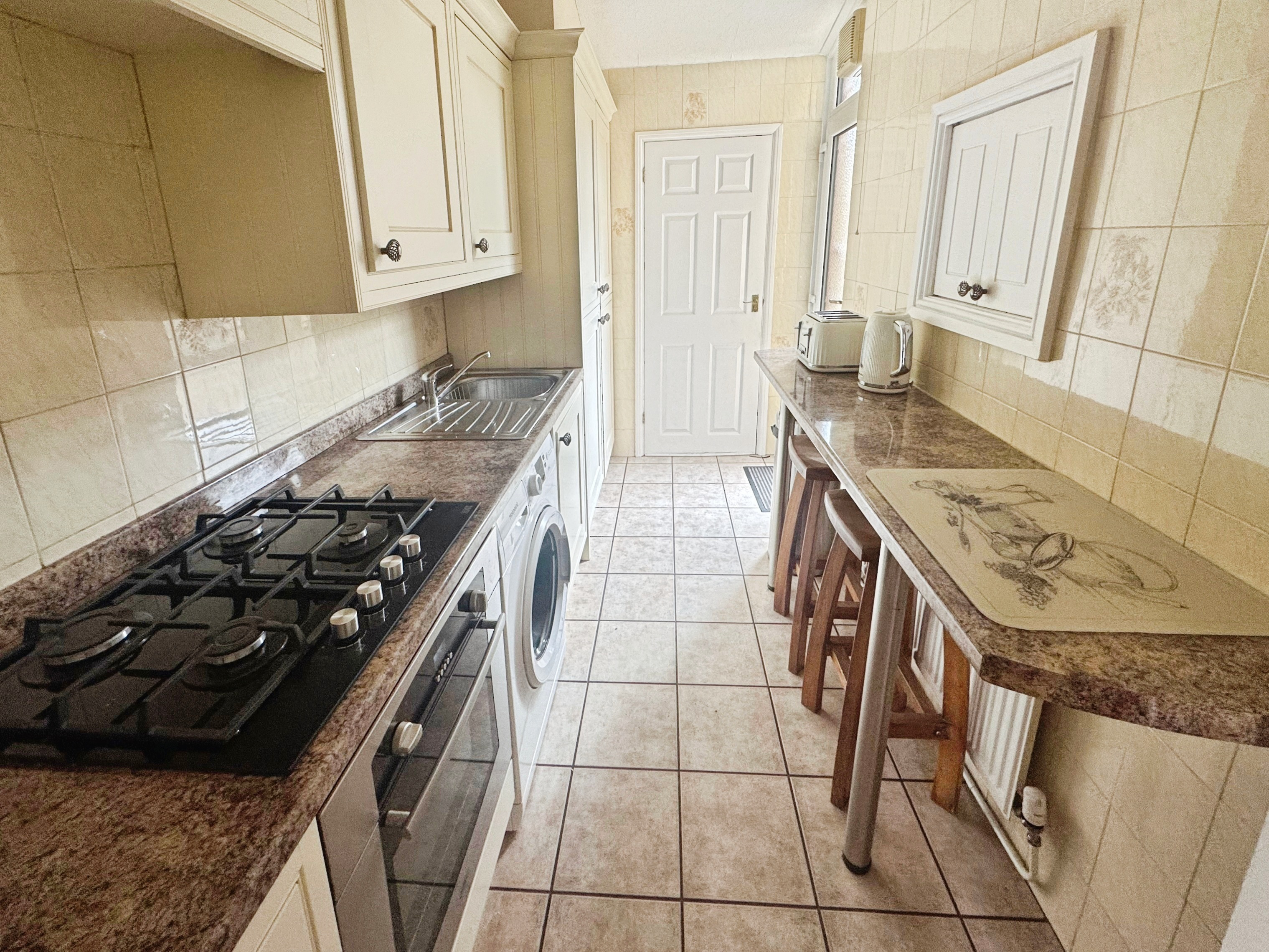 Dunraven Street, Port Talbot, SA12, photo 3