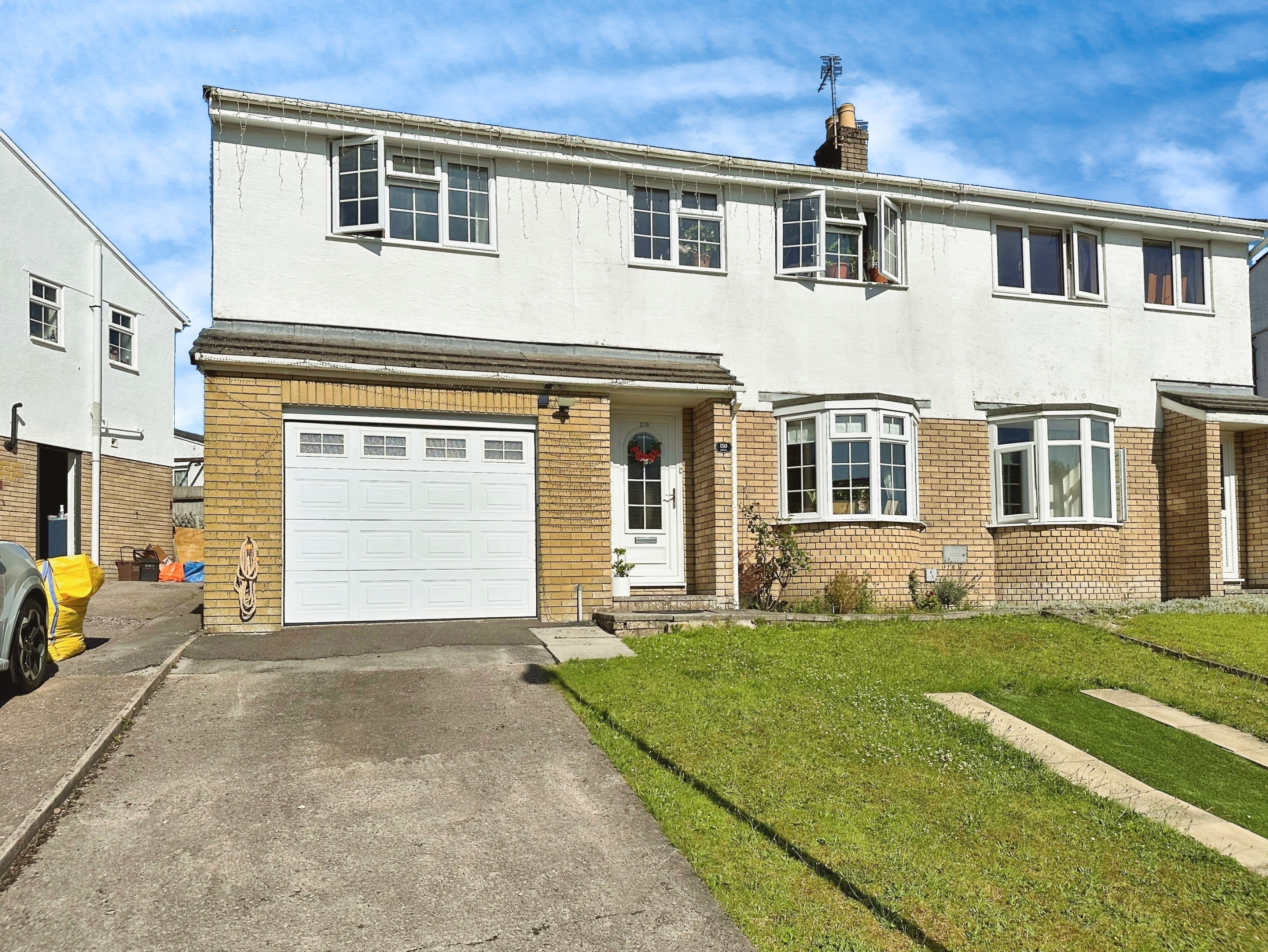 Highfields, Brackla, CF31
