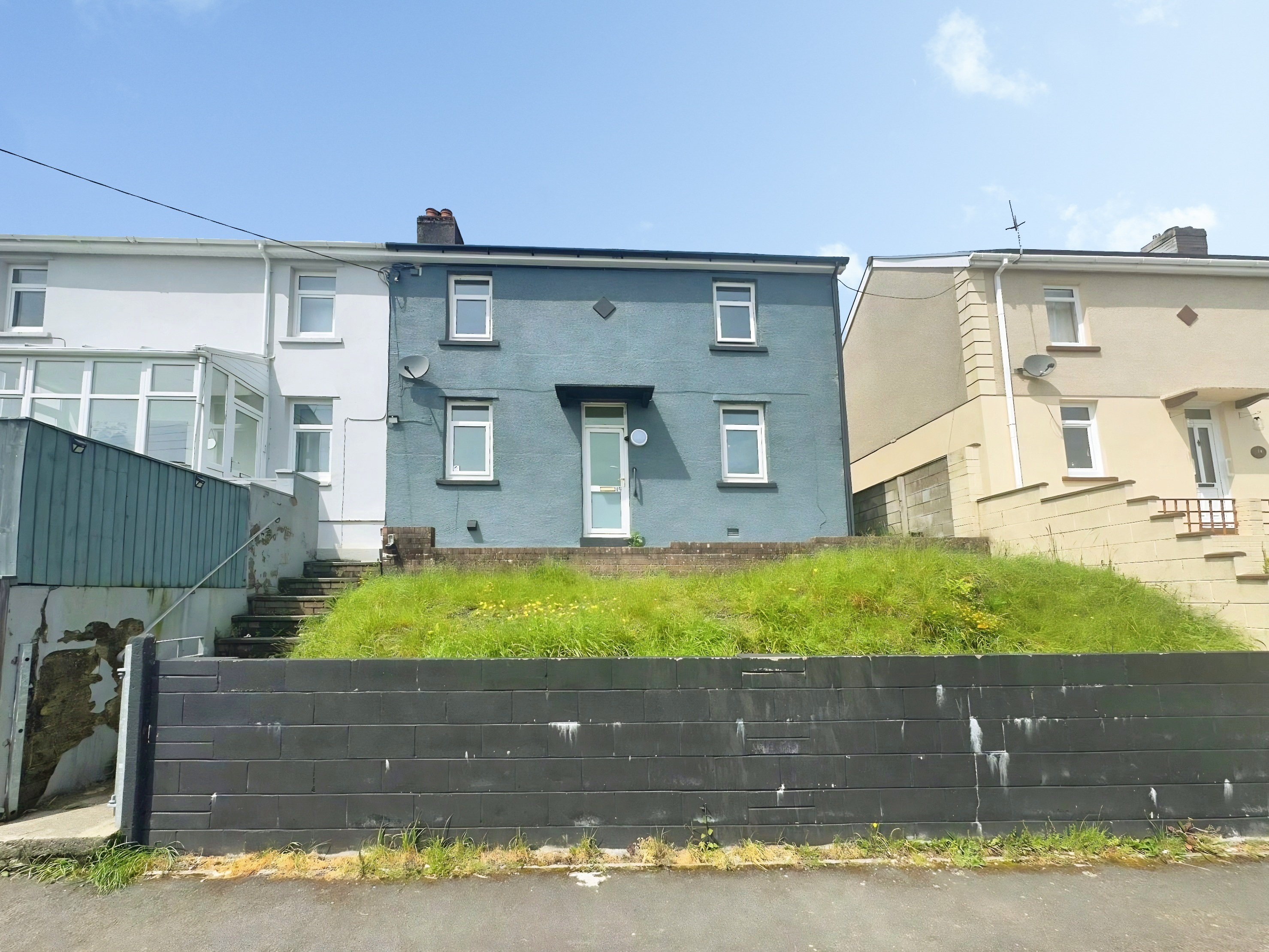 Heol Aelfryn, Pantyrawel, CF32