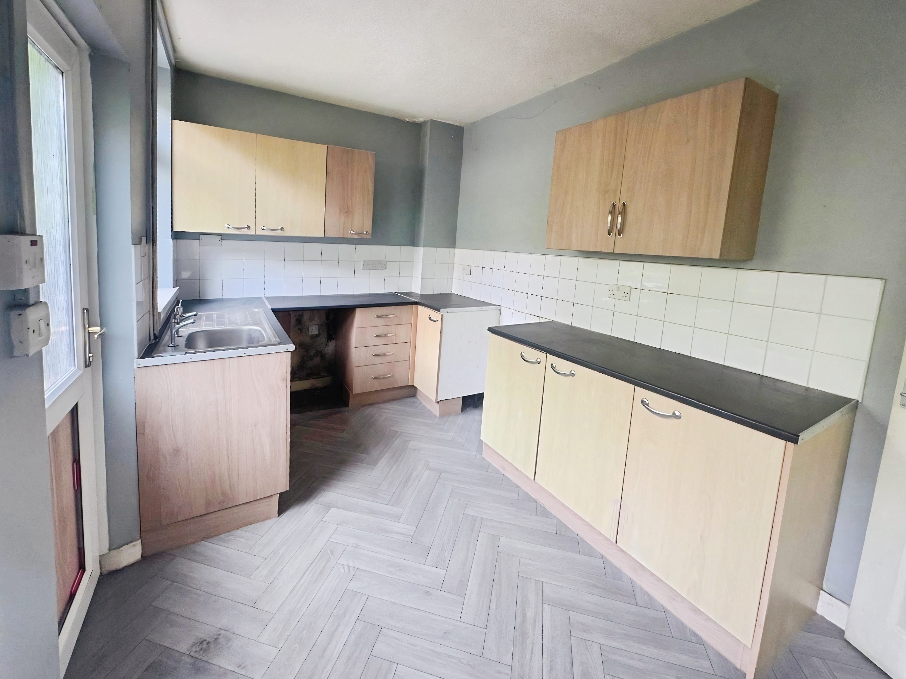 Heol Aelfryn, Pantyrawel, CF32, photo 2