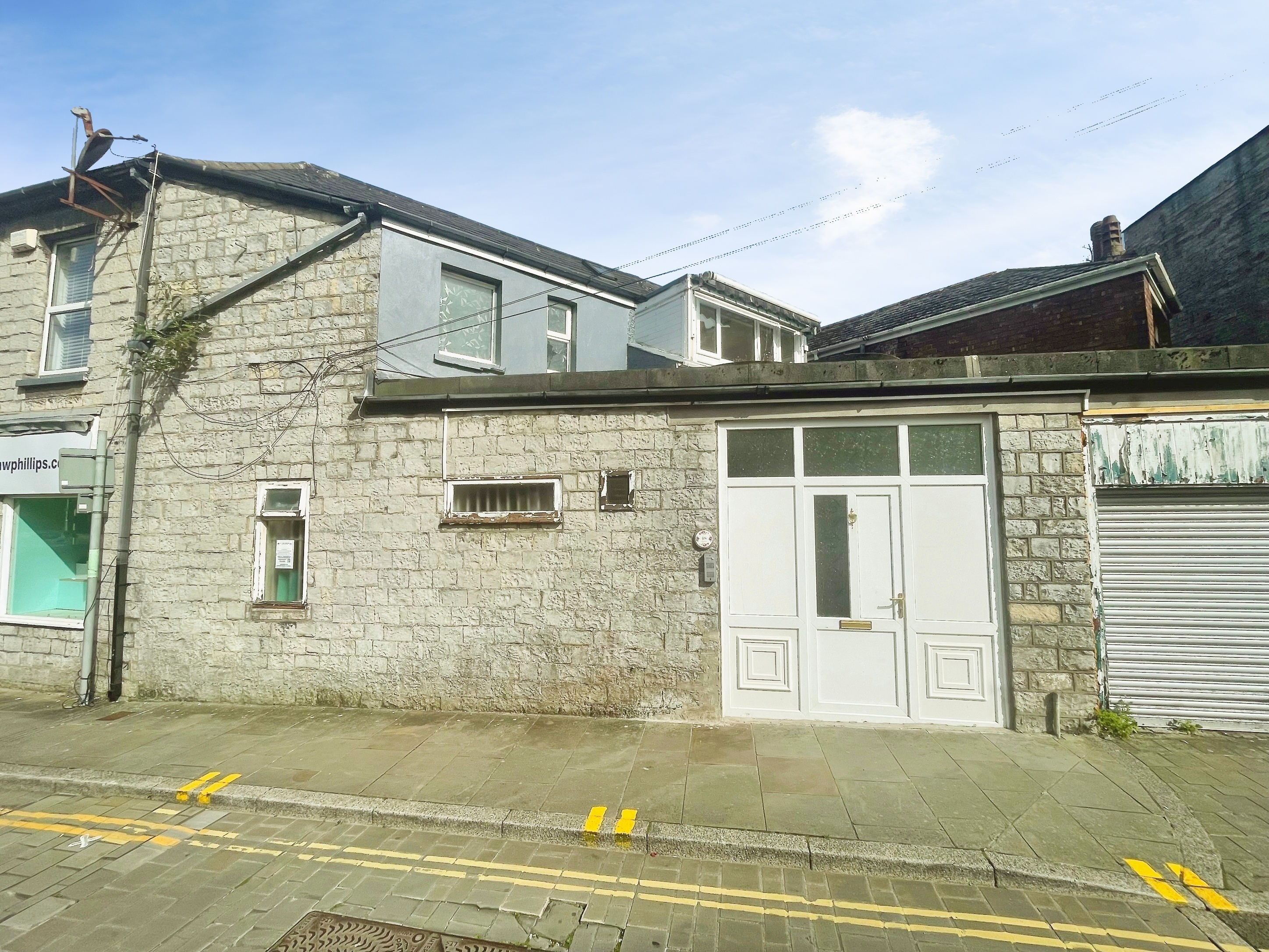 Nolton Street, Bridgend, CF31, photo 17