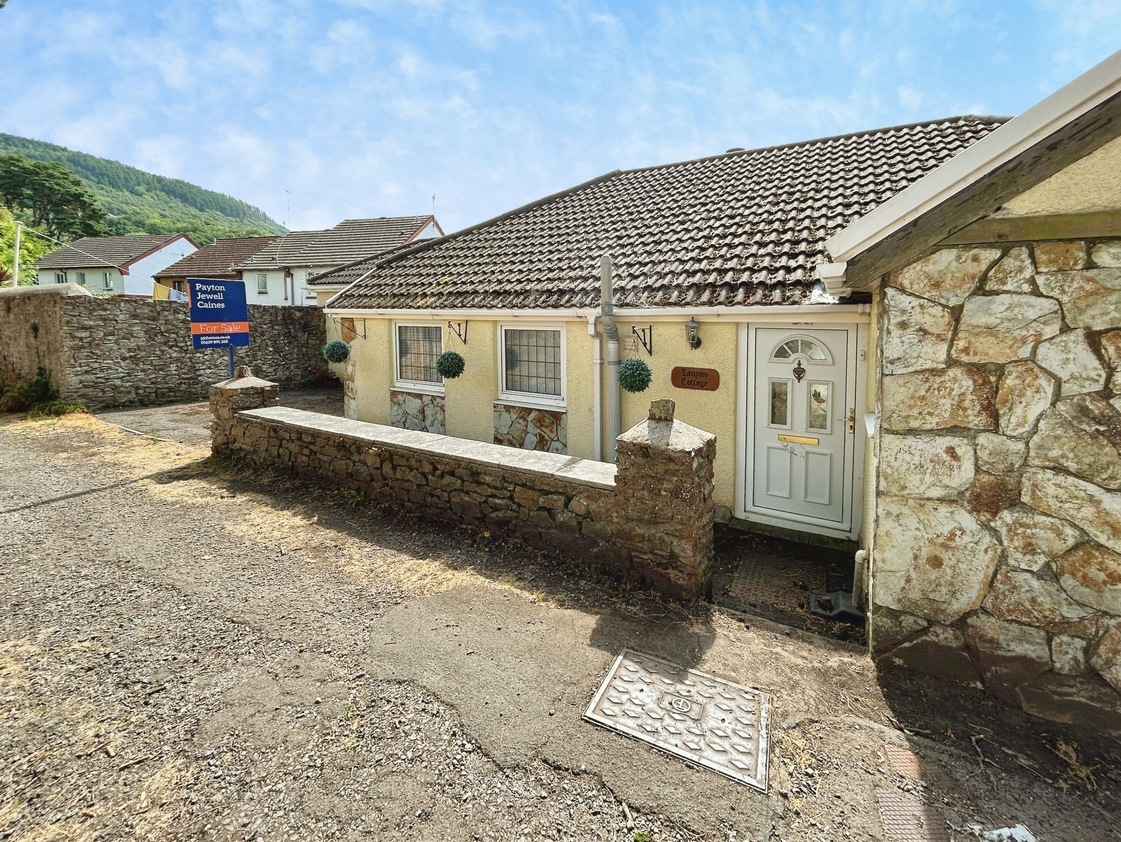 Hawthorn Avenue, Baglan, SA12