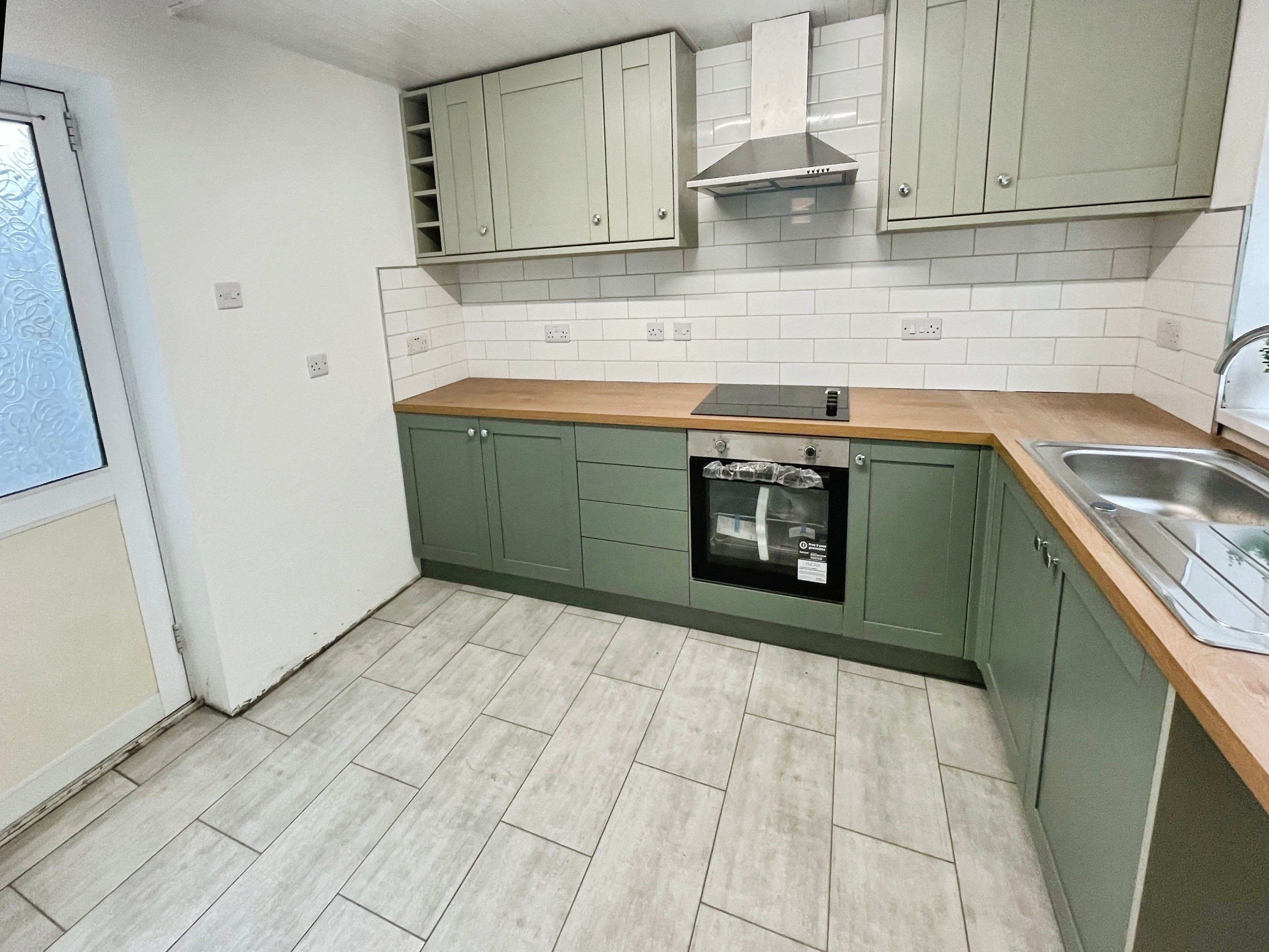 Baglan, Port Talbot, SA12, photo 13
