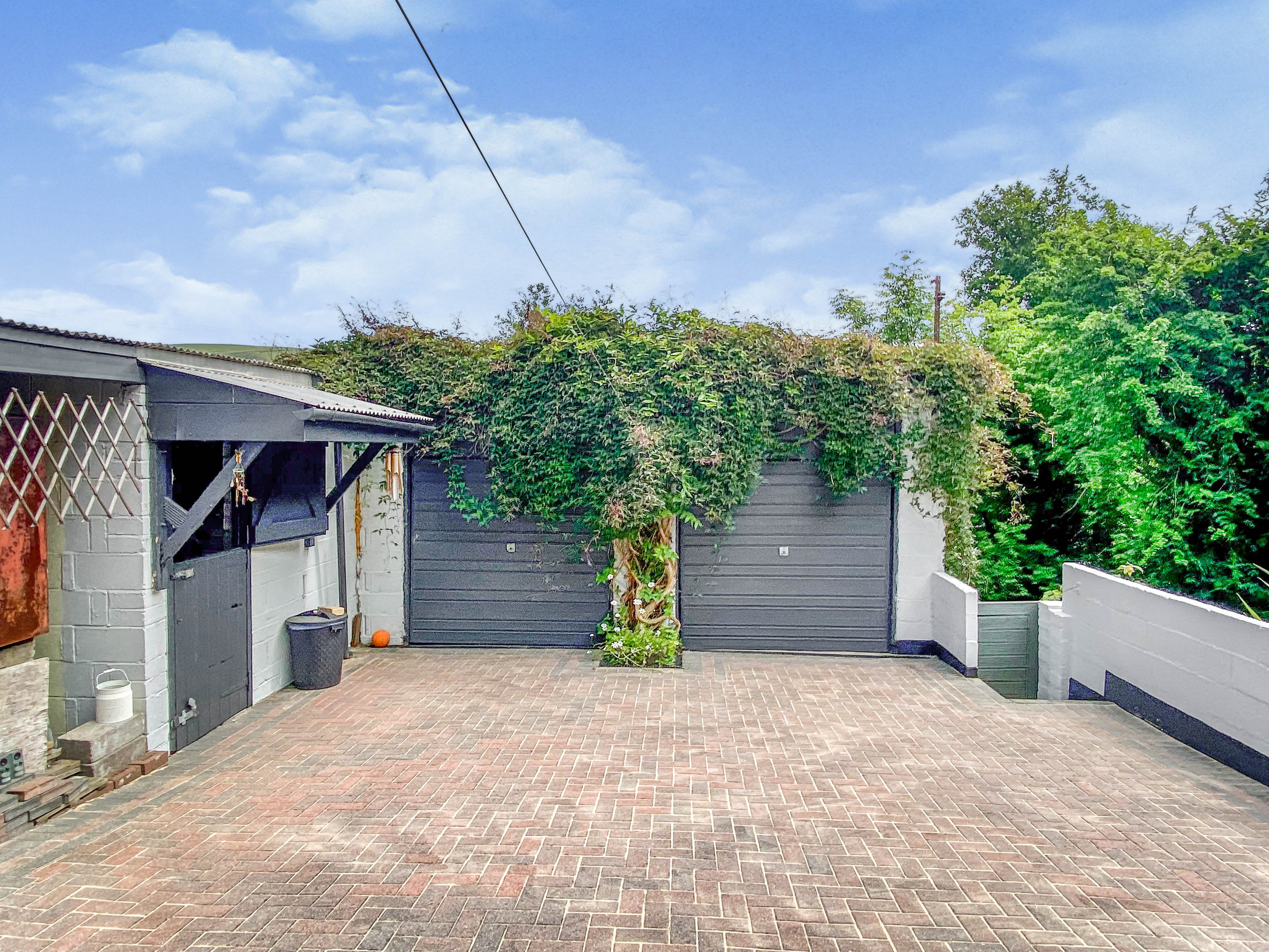 Bridgend Road, Llangynwyd, CF34, photo 15