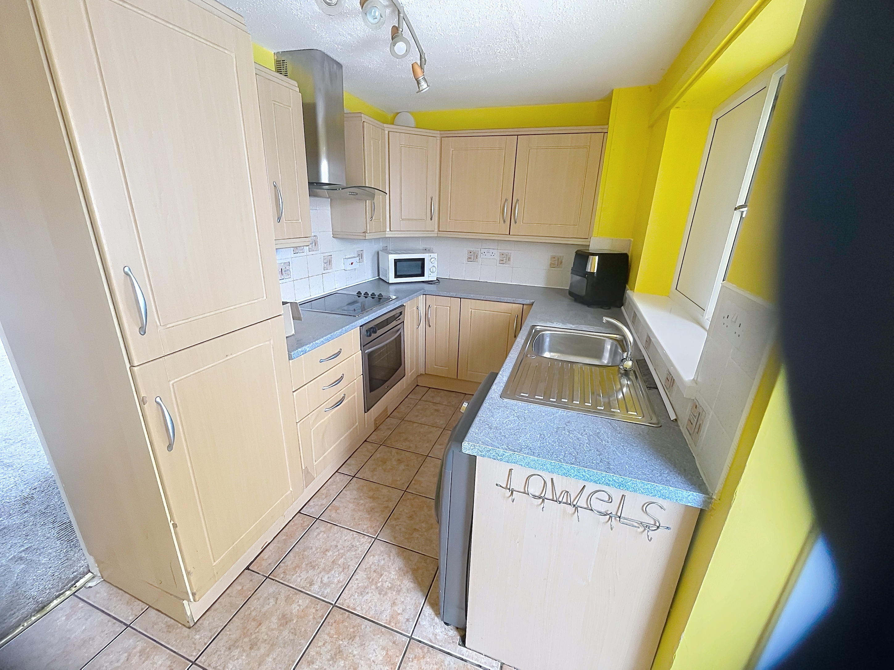 Cae Odin, Brackla, CF31, photo 2
