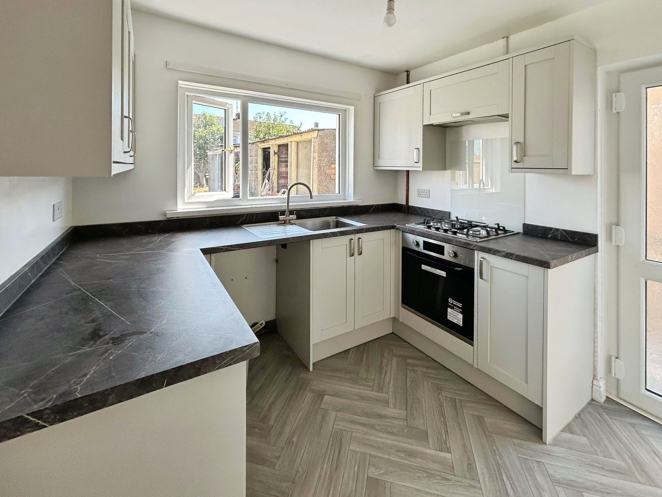 Stuart Close, Port Talbot, SA12, photo 2