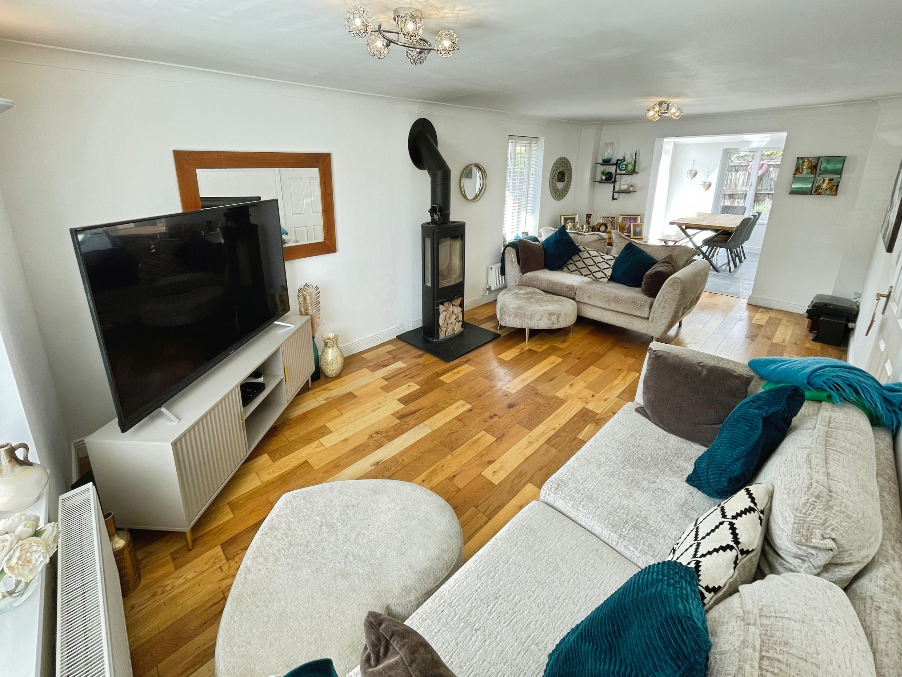 Parc Bronhaul, Bridgend, CF31, photo 2