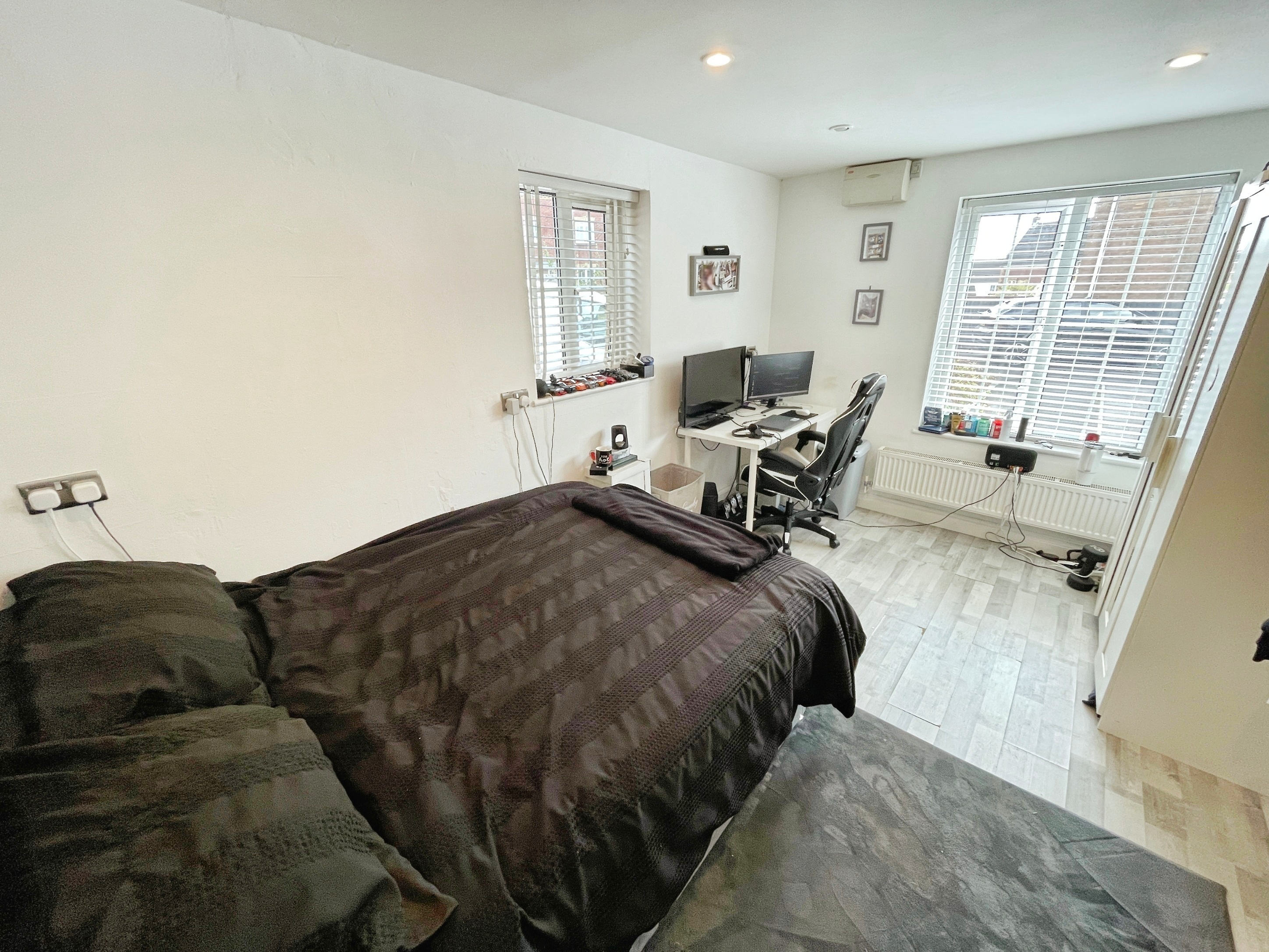 Parc Bronhaul, Bridgend, CF31, photo 7