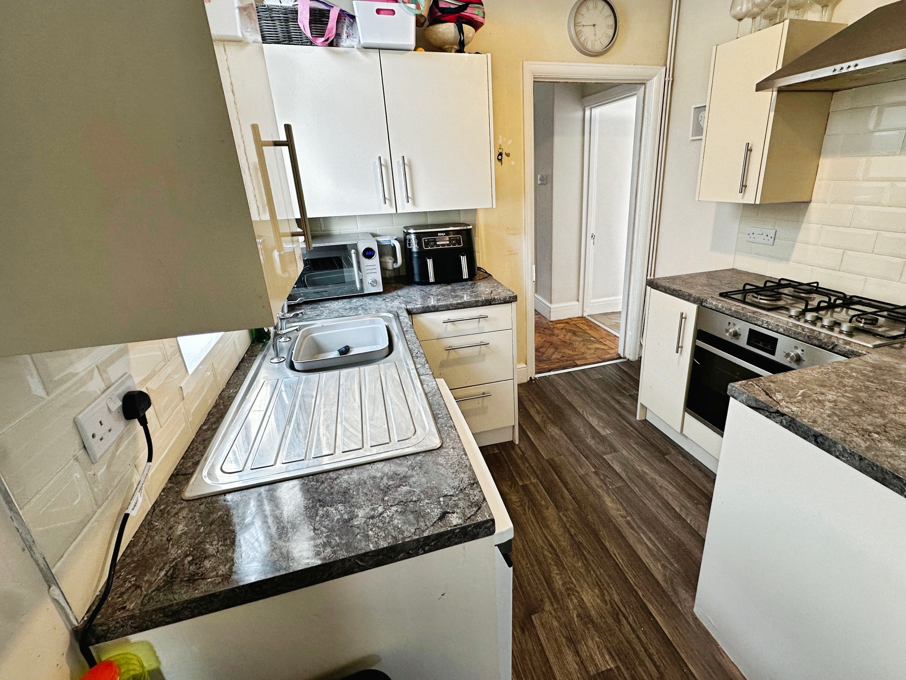 Priory Avenue, Bridgend, CF31, photo 6