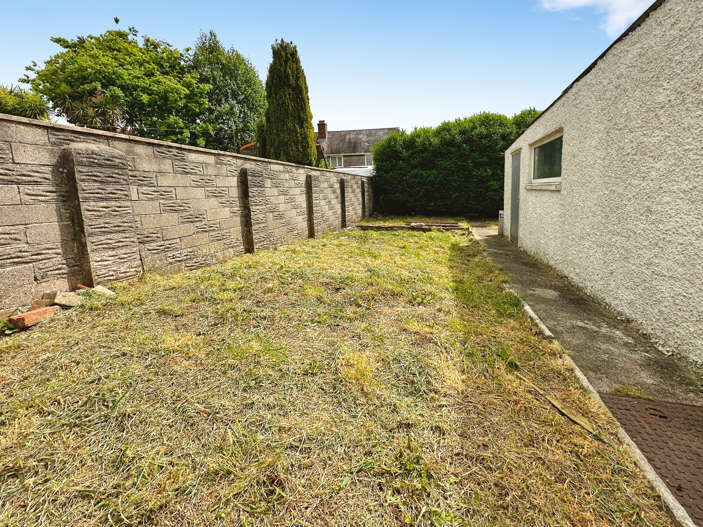 Litchard Cross, Bridgend, CF31, photo 4