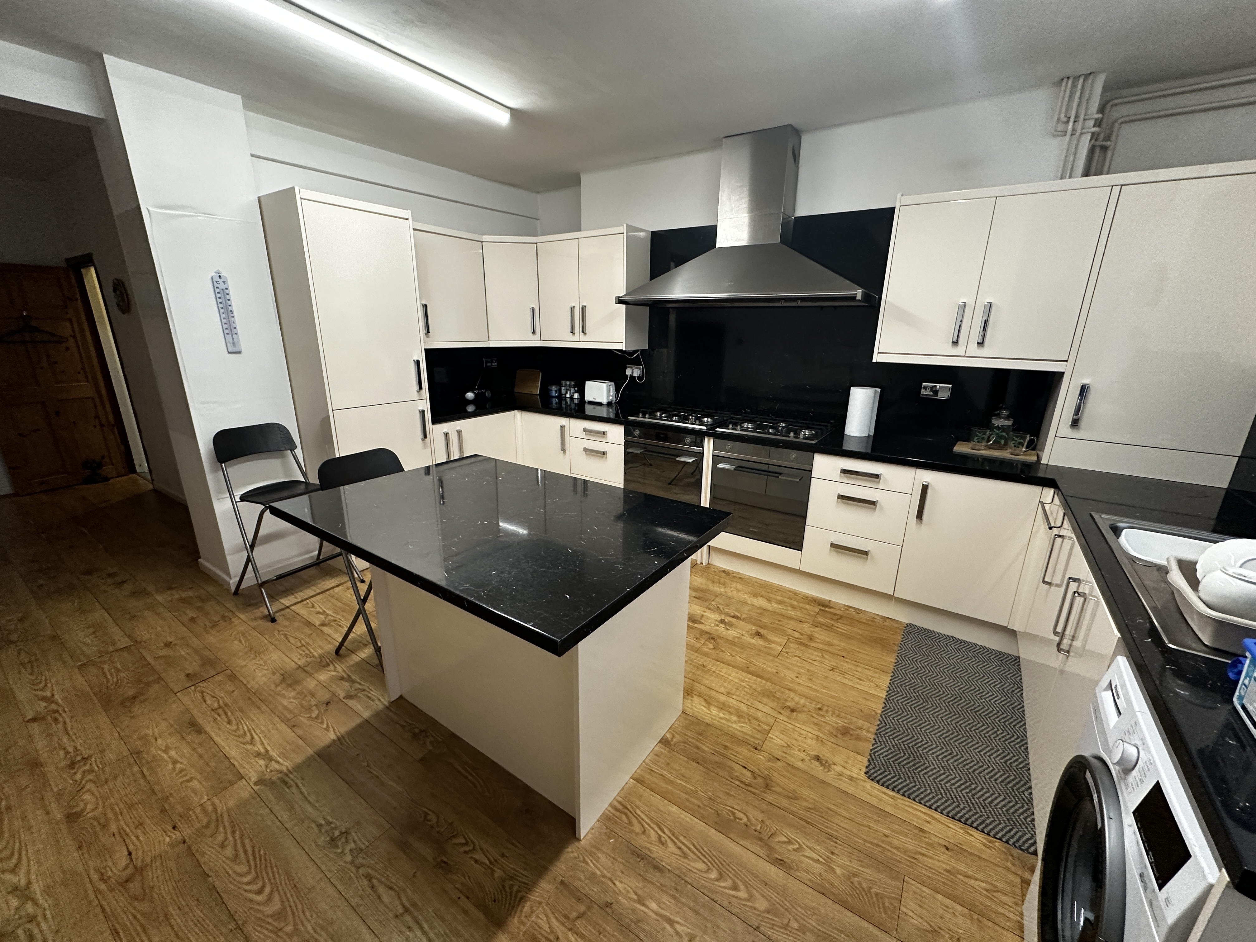 Bridgend Road, Aberkenfig, CF32, photo 3