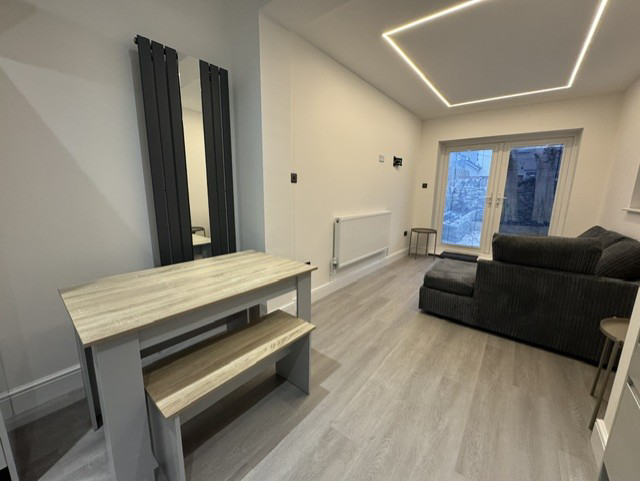 Glenroy Street, Roath, CF24, photo 4