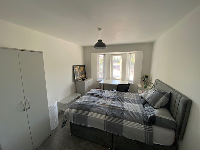 St. Marks Avenue, Cardiff, CF14, photo 8
