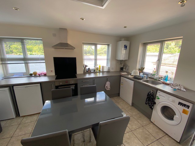 St. Marks Avenue, Cardiff, CF14, photo 5