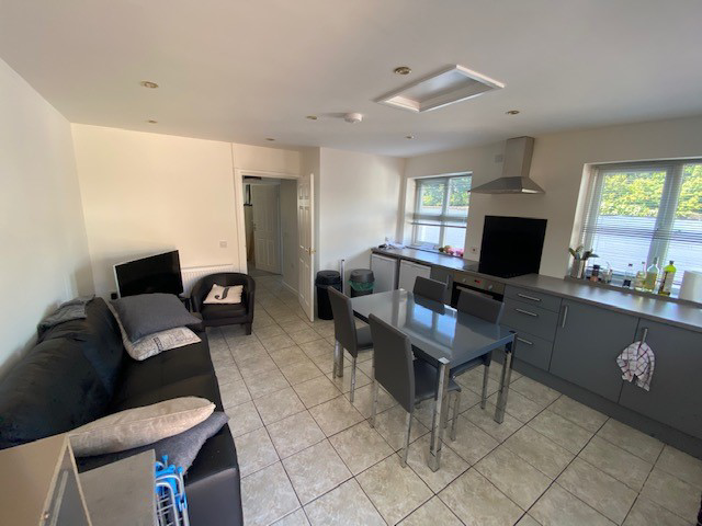 St. Marks Avenue, Cardiff, CF14, photo 4