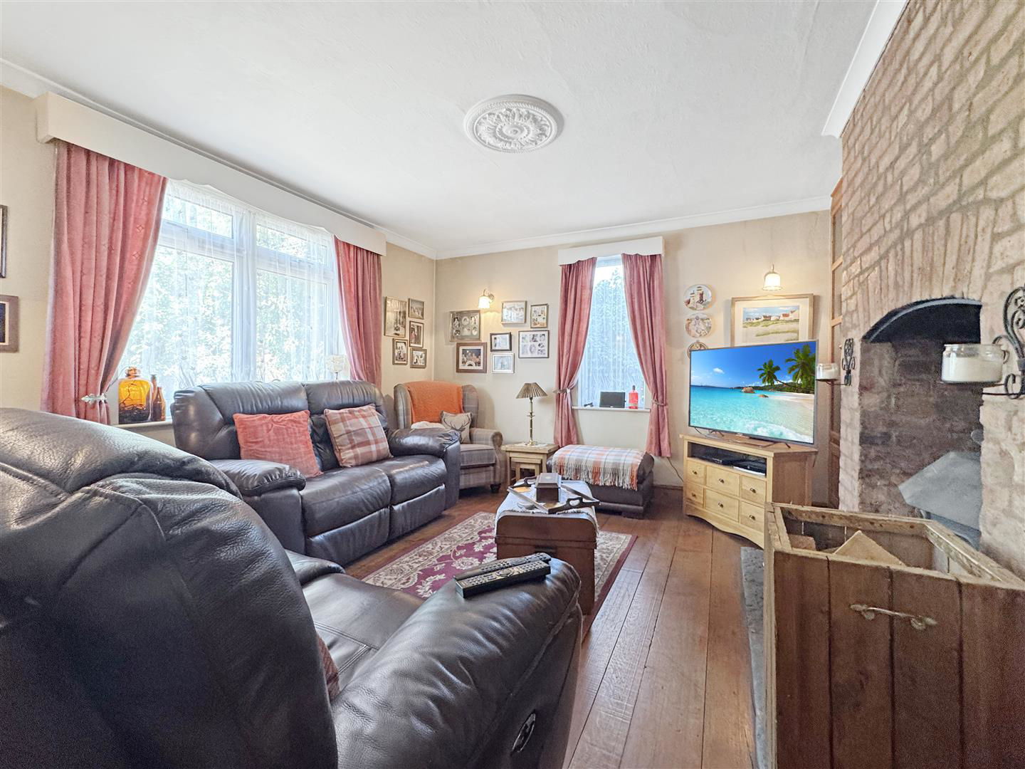 Normanton Cottage, Normanton Park Farm, Thurlaston., photo 7