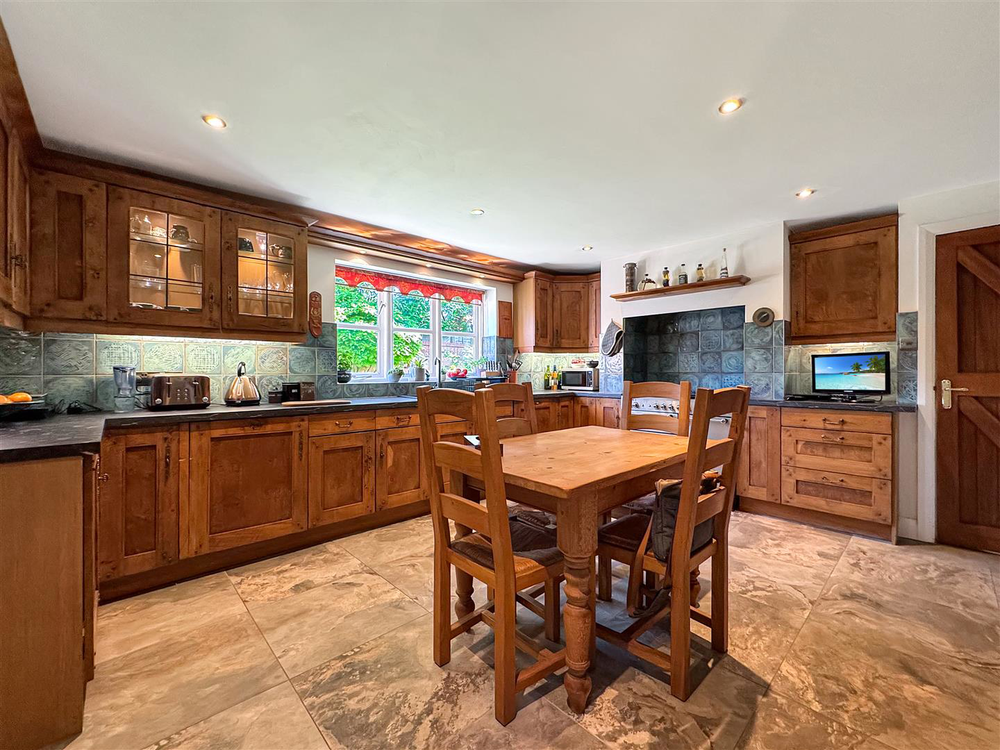 Breakfast Kitchen