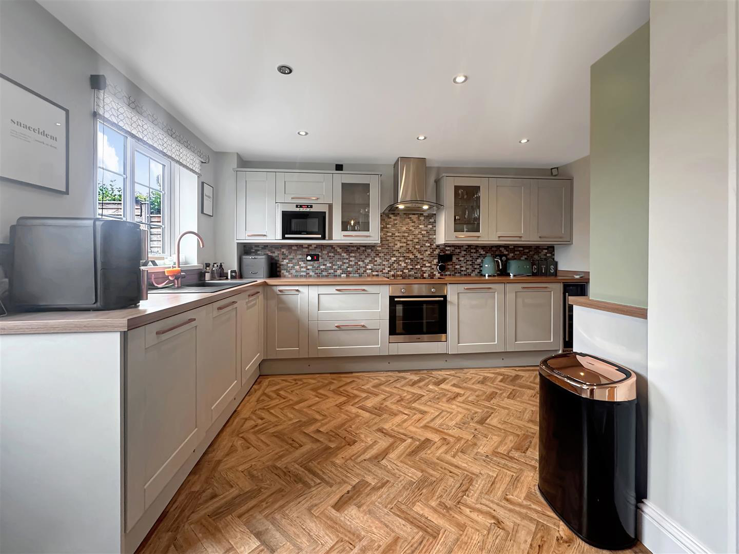 Teasel Close, Narborough., photo 4