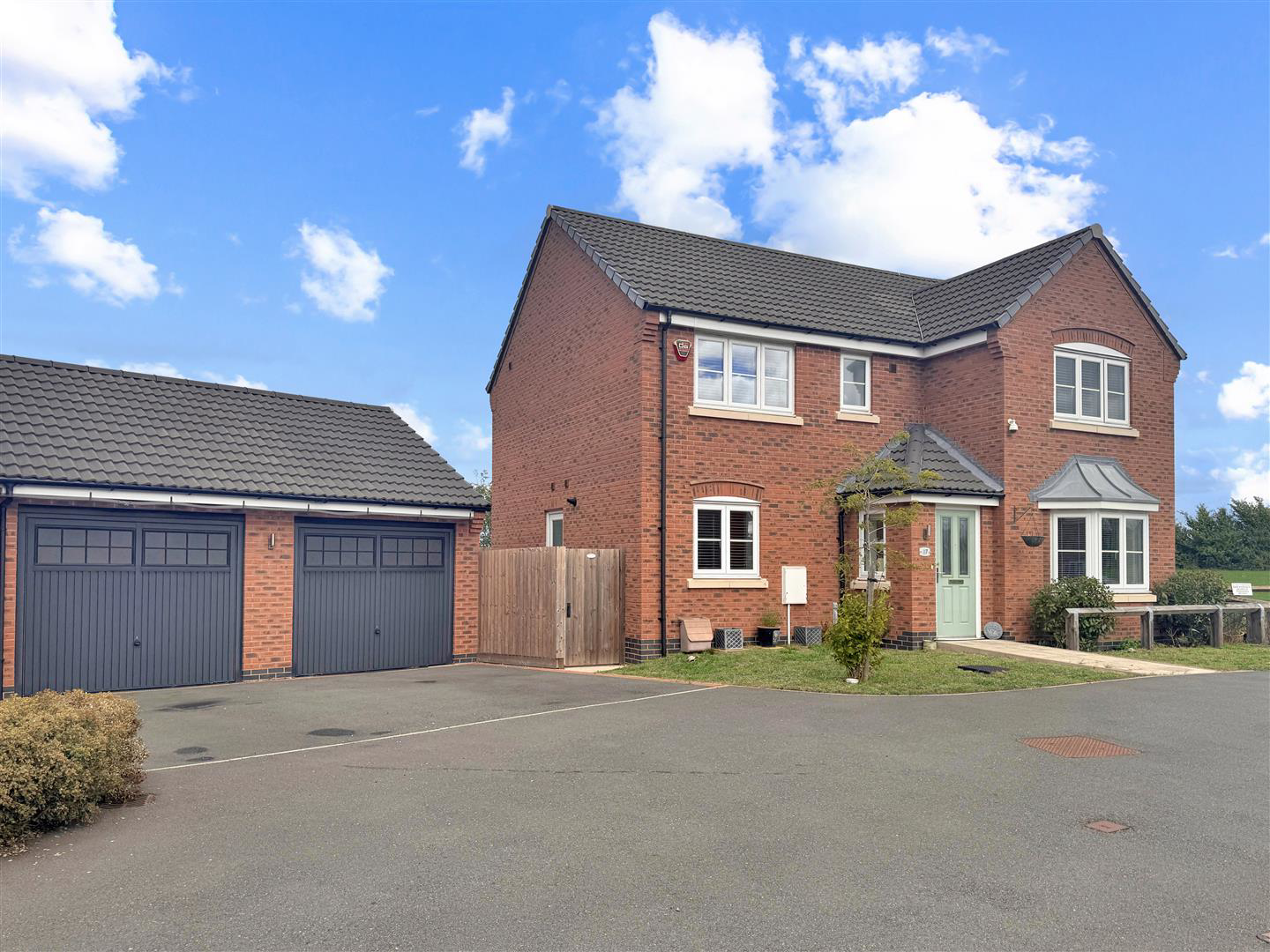 Evans Avenue, Broughton Astley.