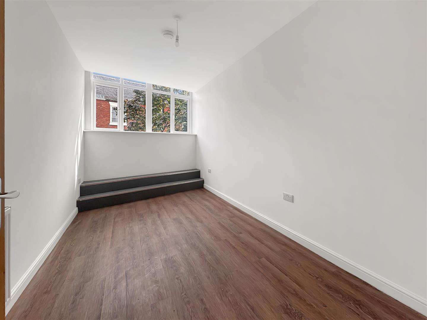 Castle Street, Hinckley, photo 5