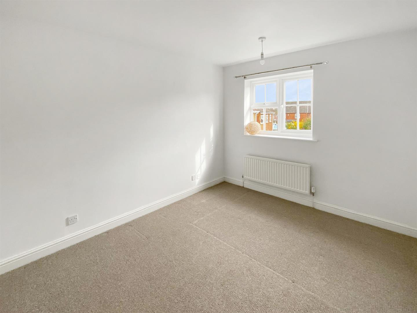 Scalborough Close, Countesthorpe., photo 14