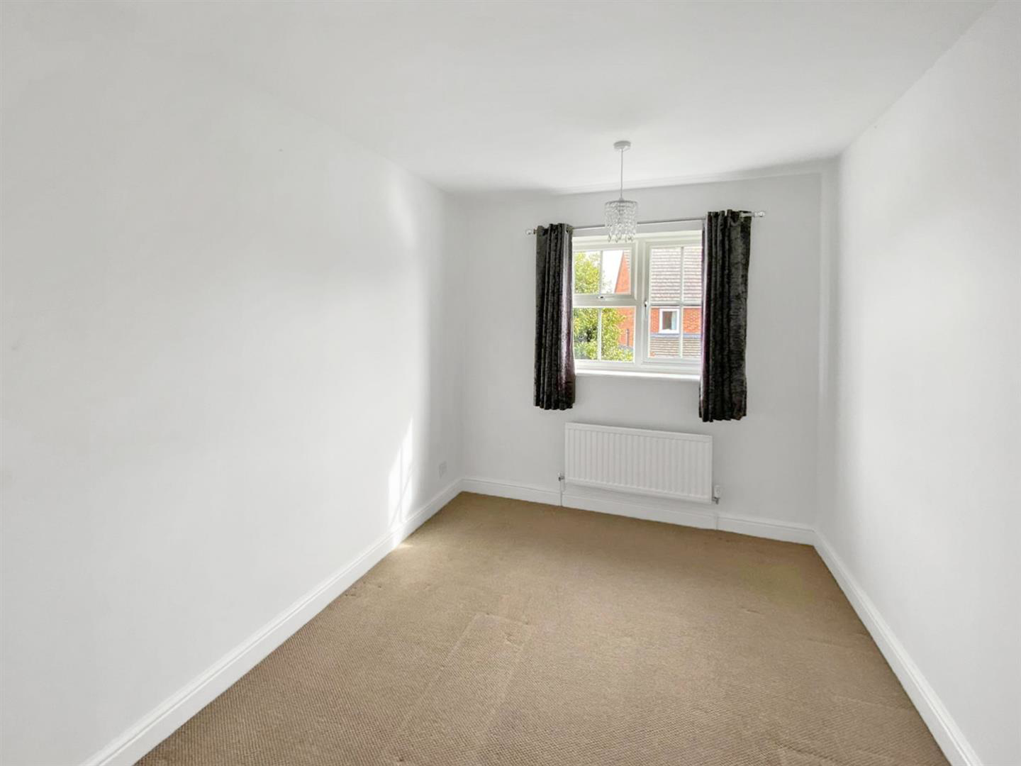 Scalborough Close, Countesthorpe., photo 16