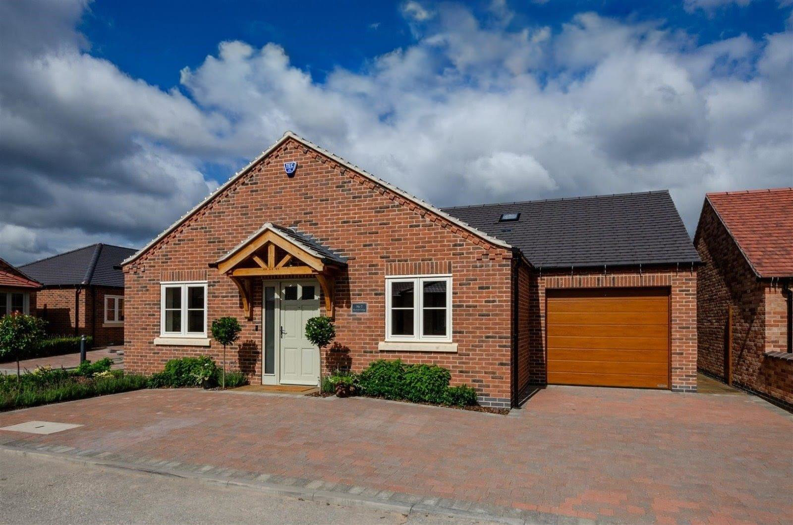 Bluebell Cottage, Spring Gardens, Dunton Road, Broughton Astley.