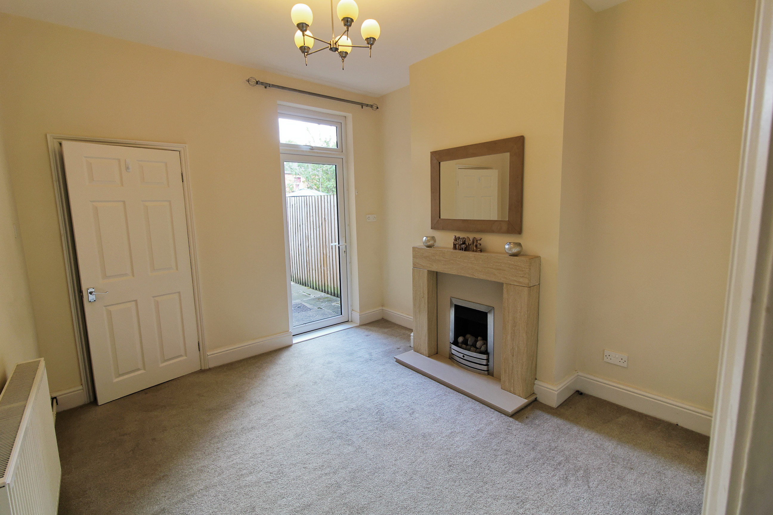 Glengate, Wigston, LE18, photo 2