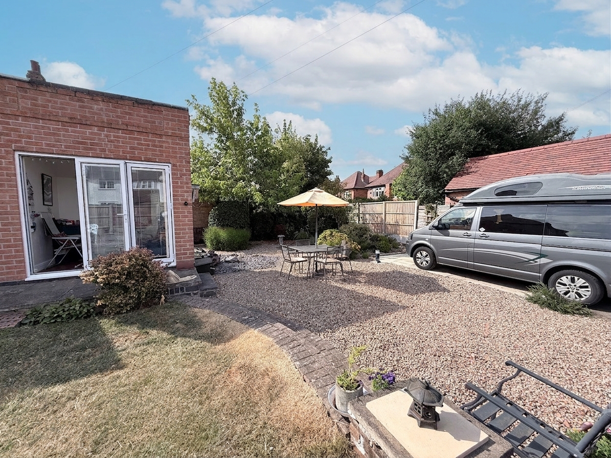 Glenfield Road, Leicester, LE3, photo 26