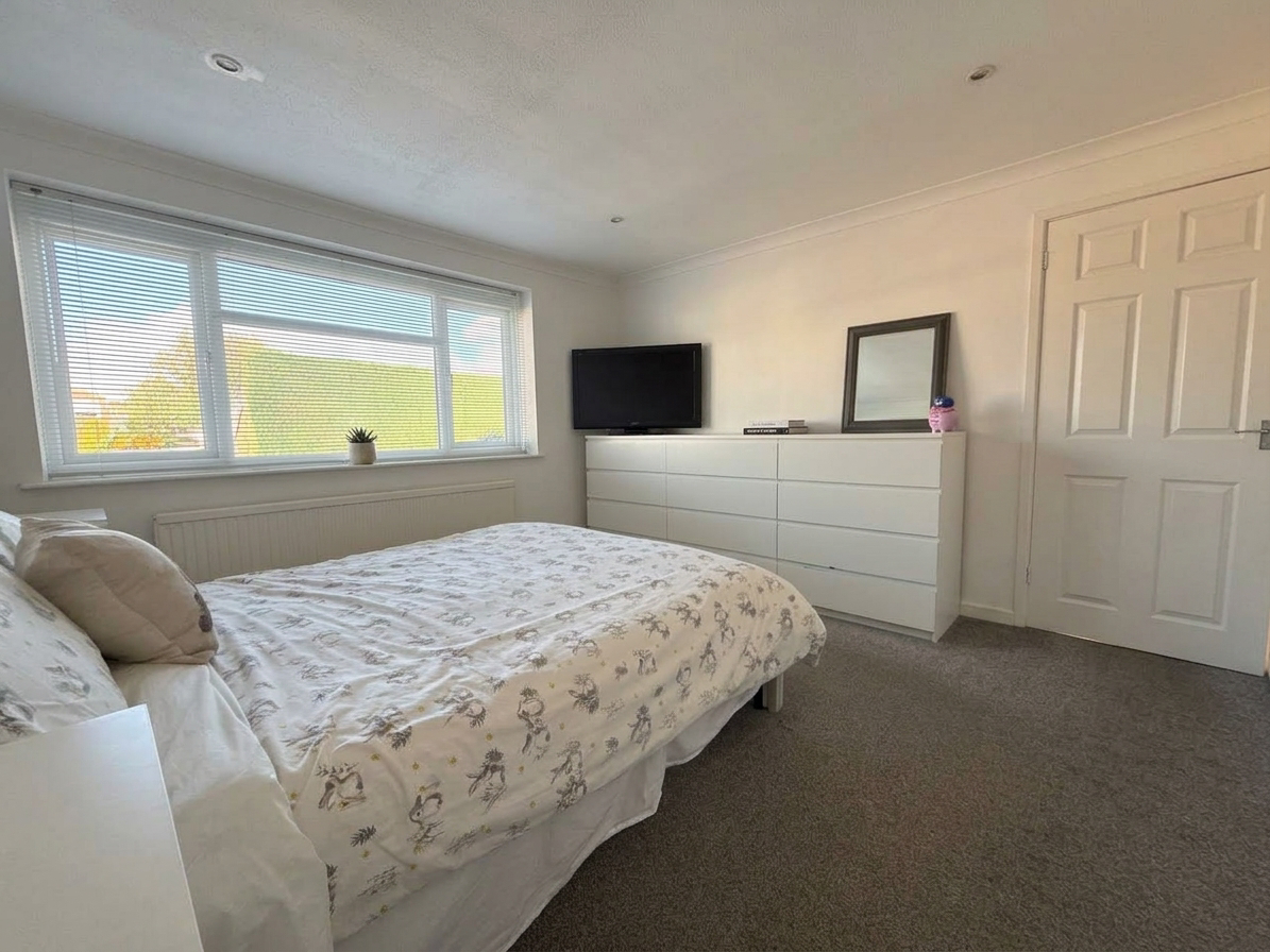 Dorchester Close, Wigston, LE18, photo 15