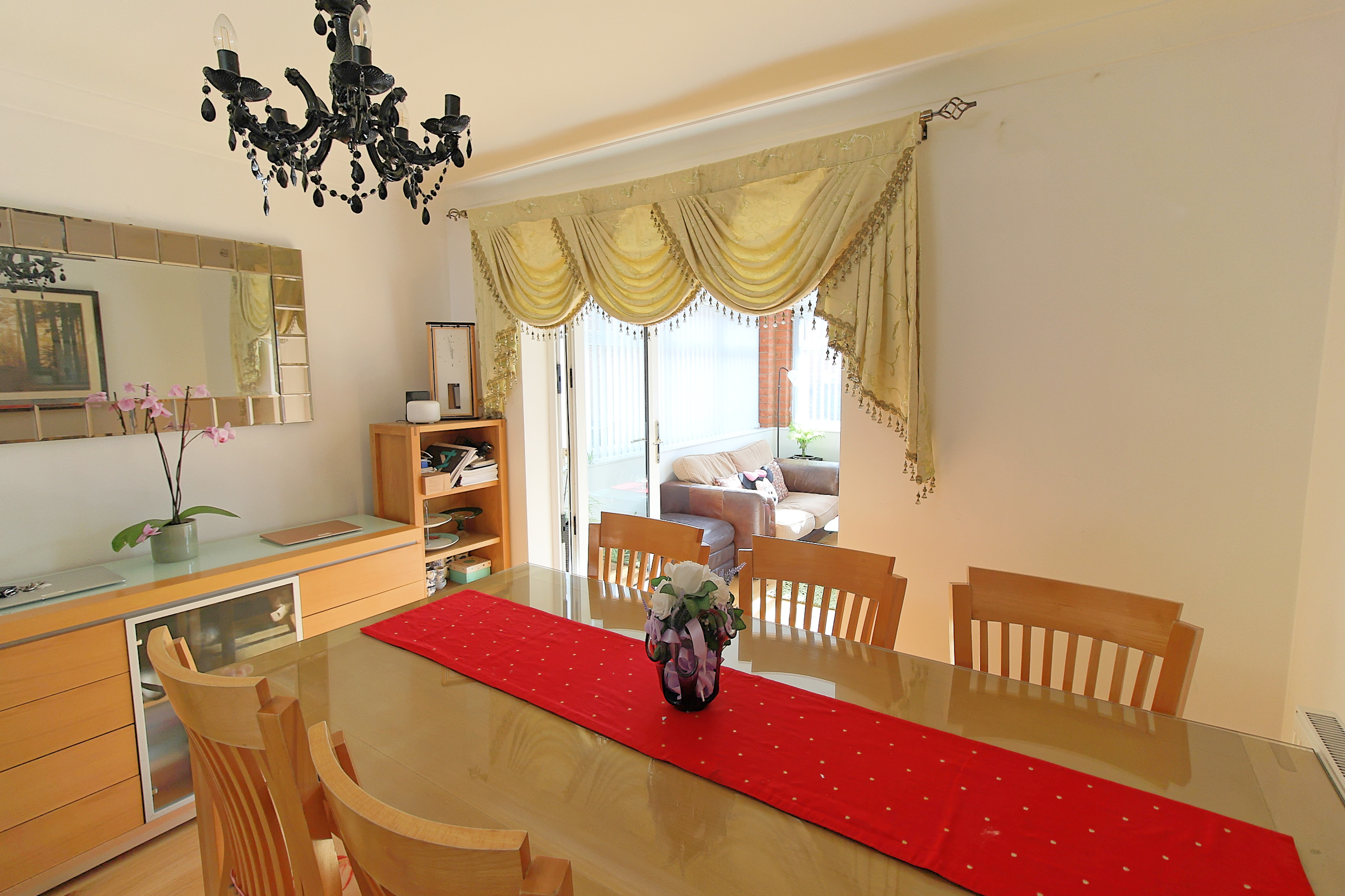 Reynolds Chase, Wigston, LE18, photo 5
