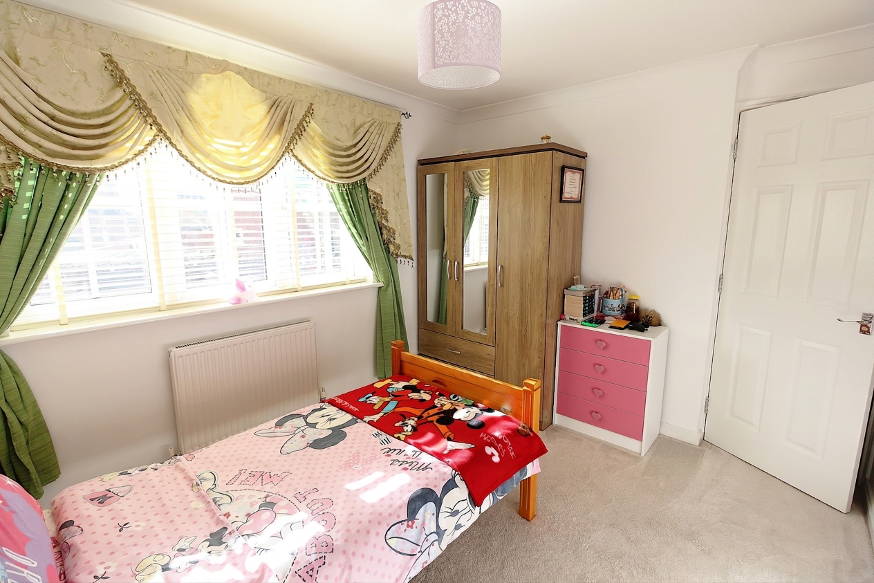 Reynolds Chase, Wigston, LE18, photo 12