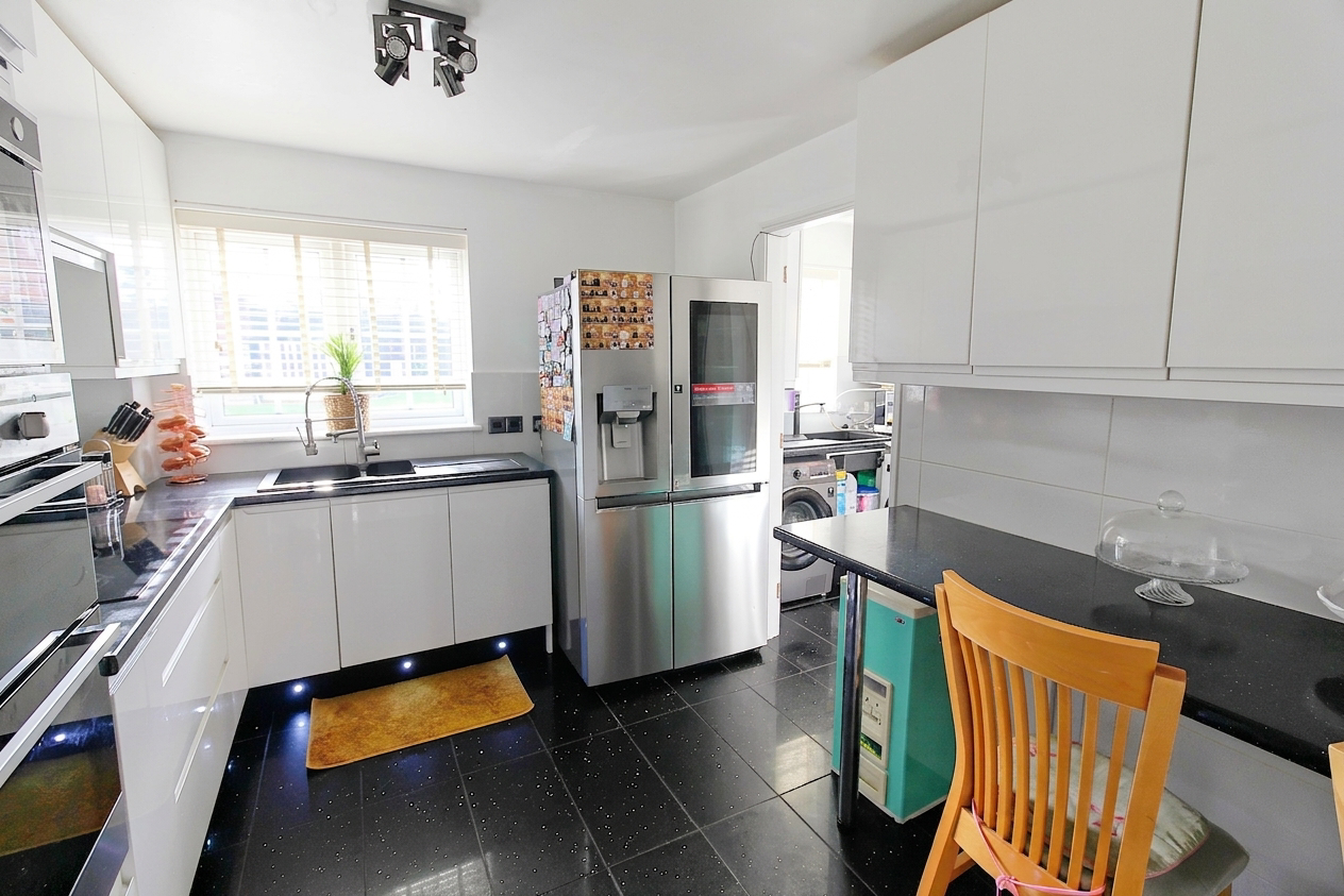 Reynolds Chase, Wigston, LE18, photo 7