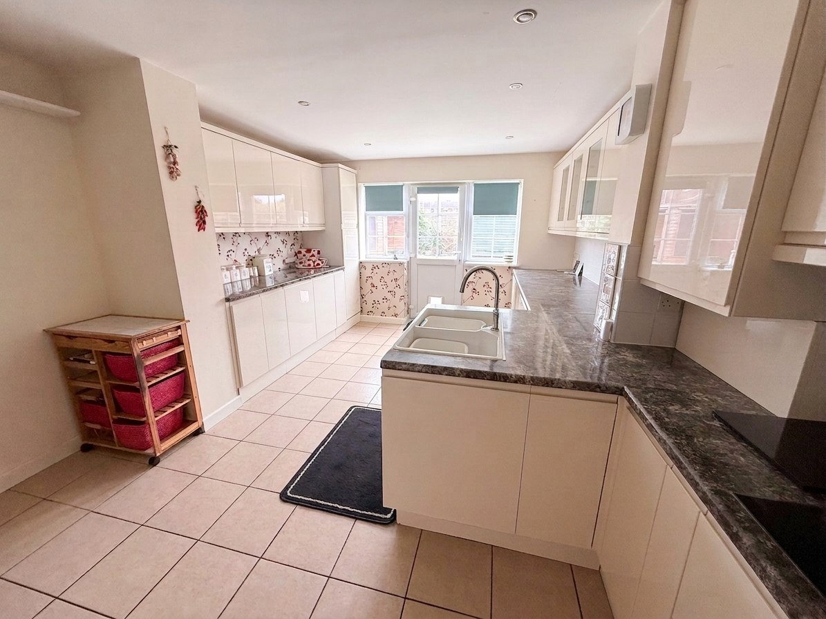 Staindale, Wigston, LE18, photo 8
