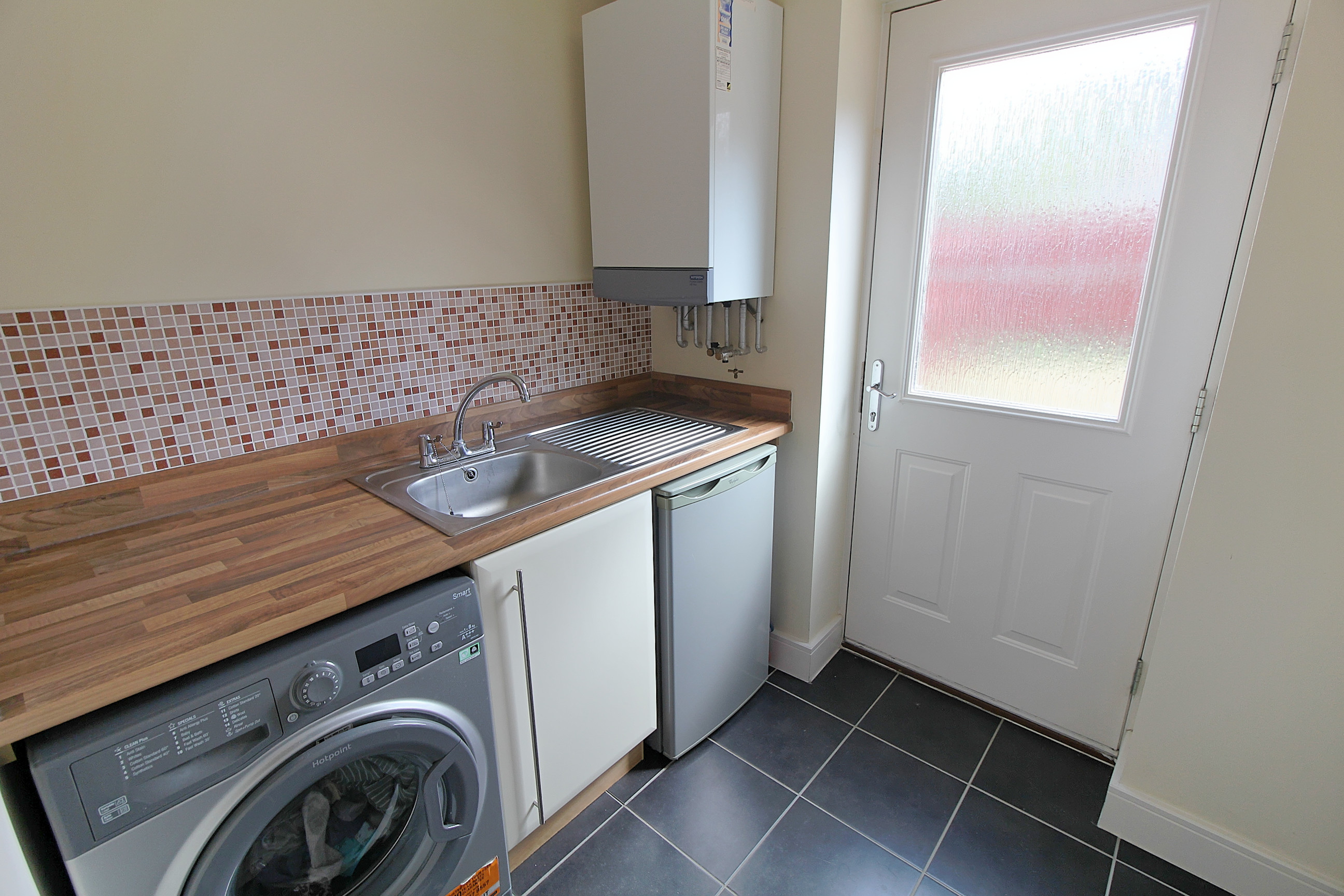 Coxwold Close, Hamilton, LE5, photo 14